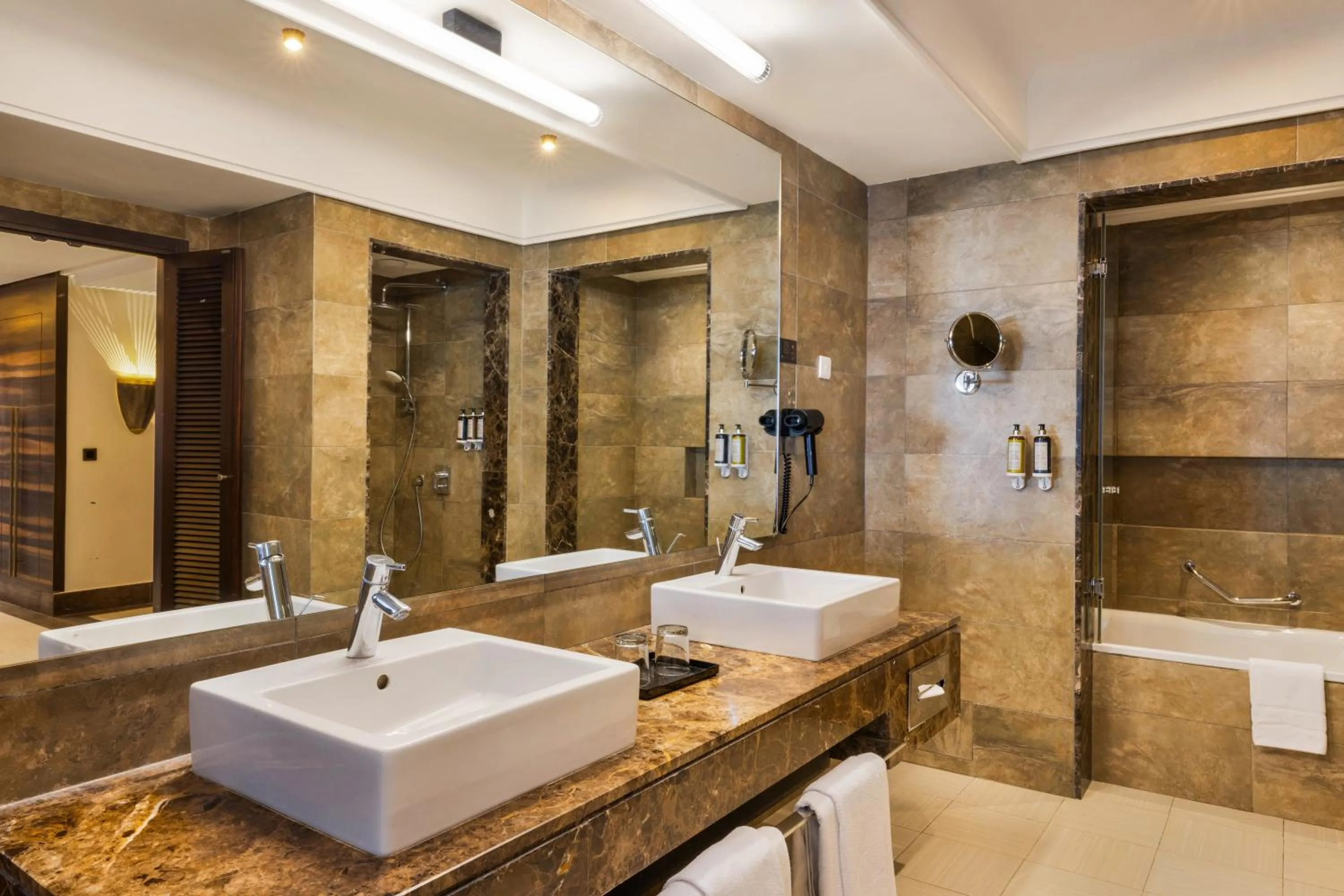 Shower in Hotel Riu Palace Tikida Agadir - All Inclusive