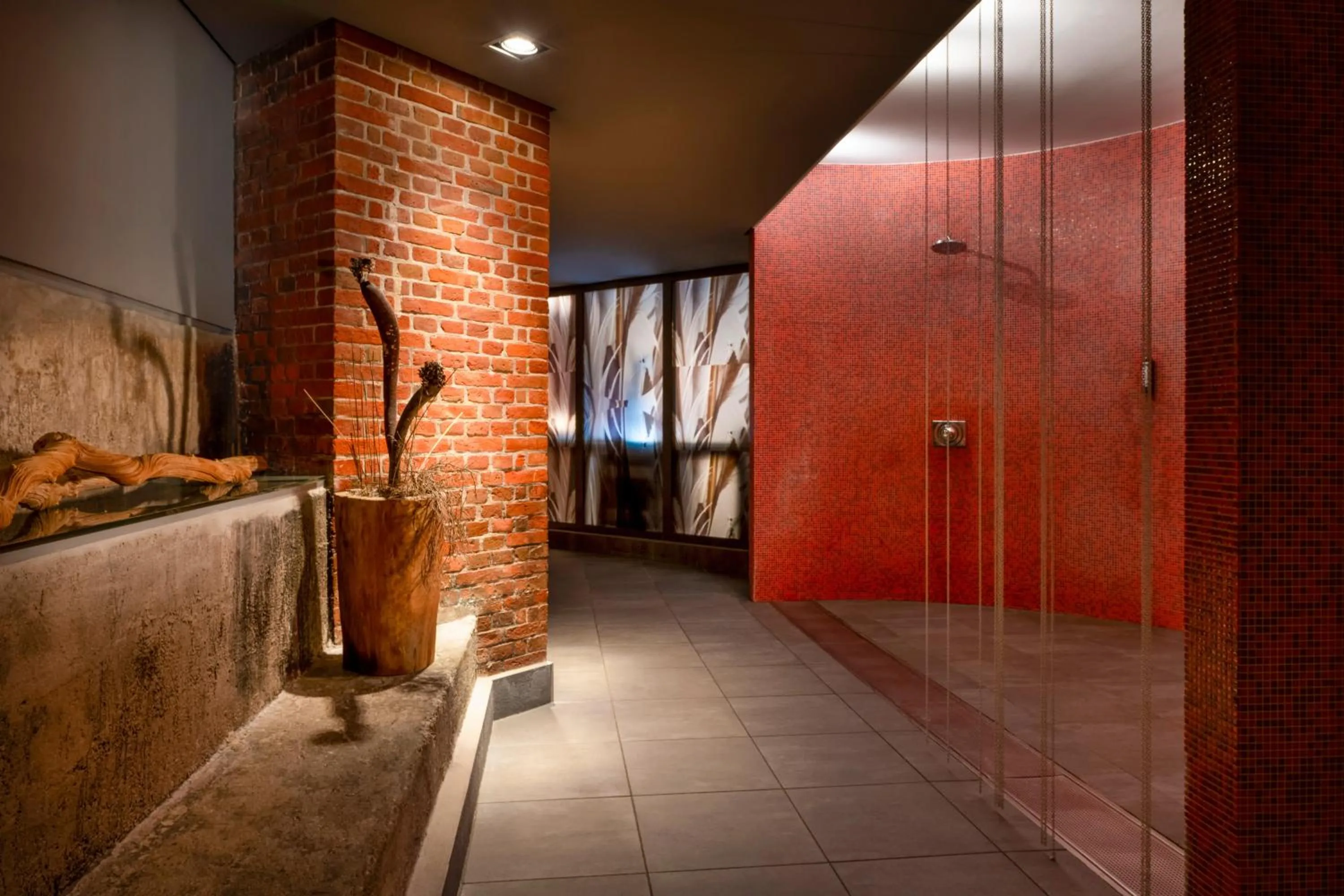 Shower in MÖVENPICK Hotel Hamburg City