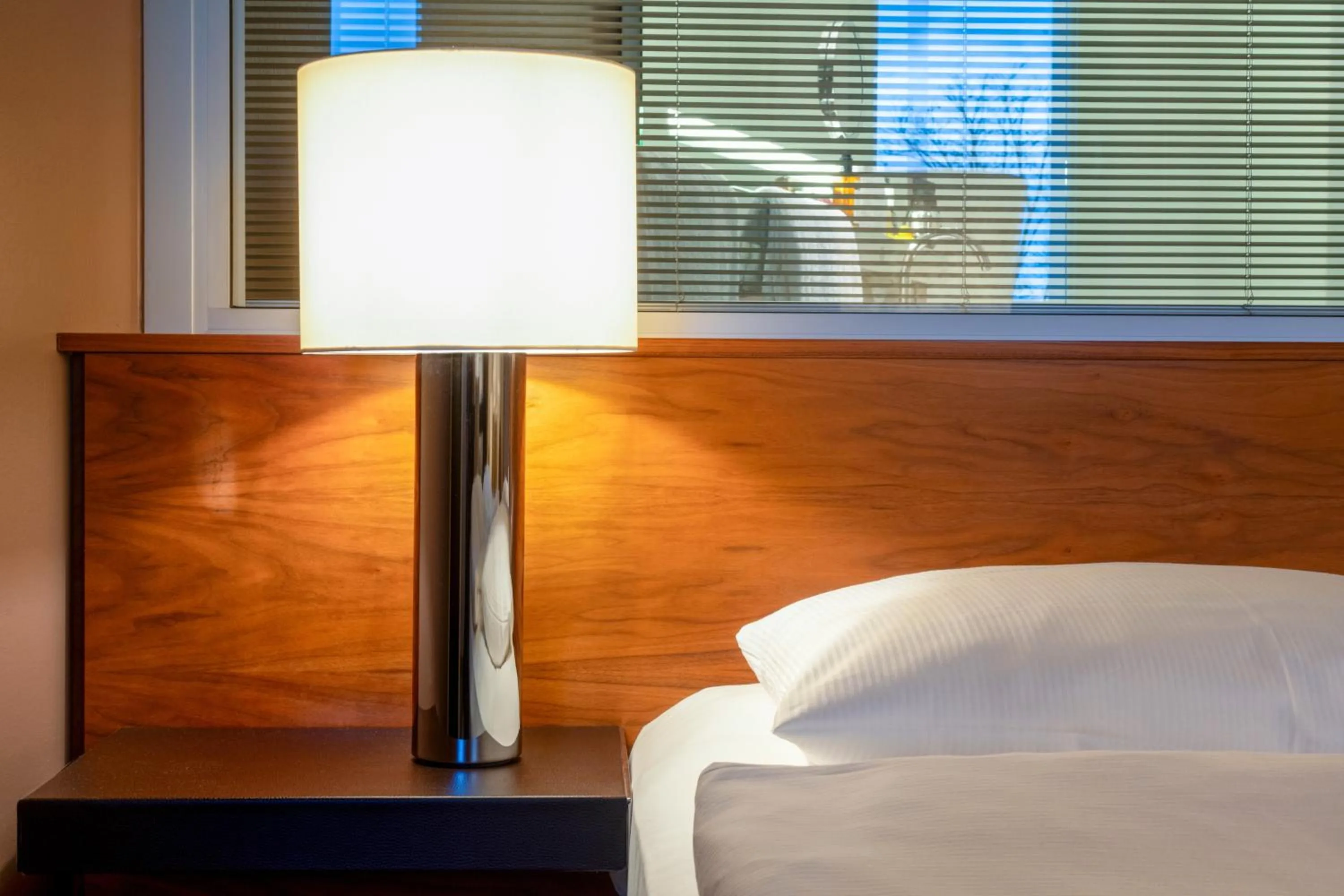 Bed in MÖVENPICK Hotel Hamburg City