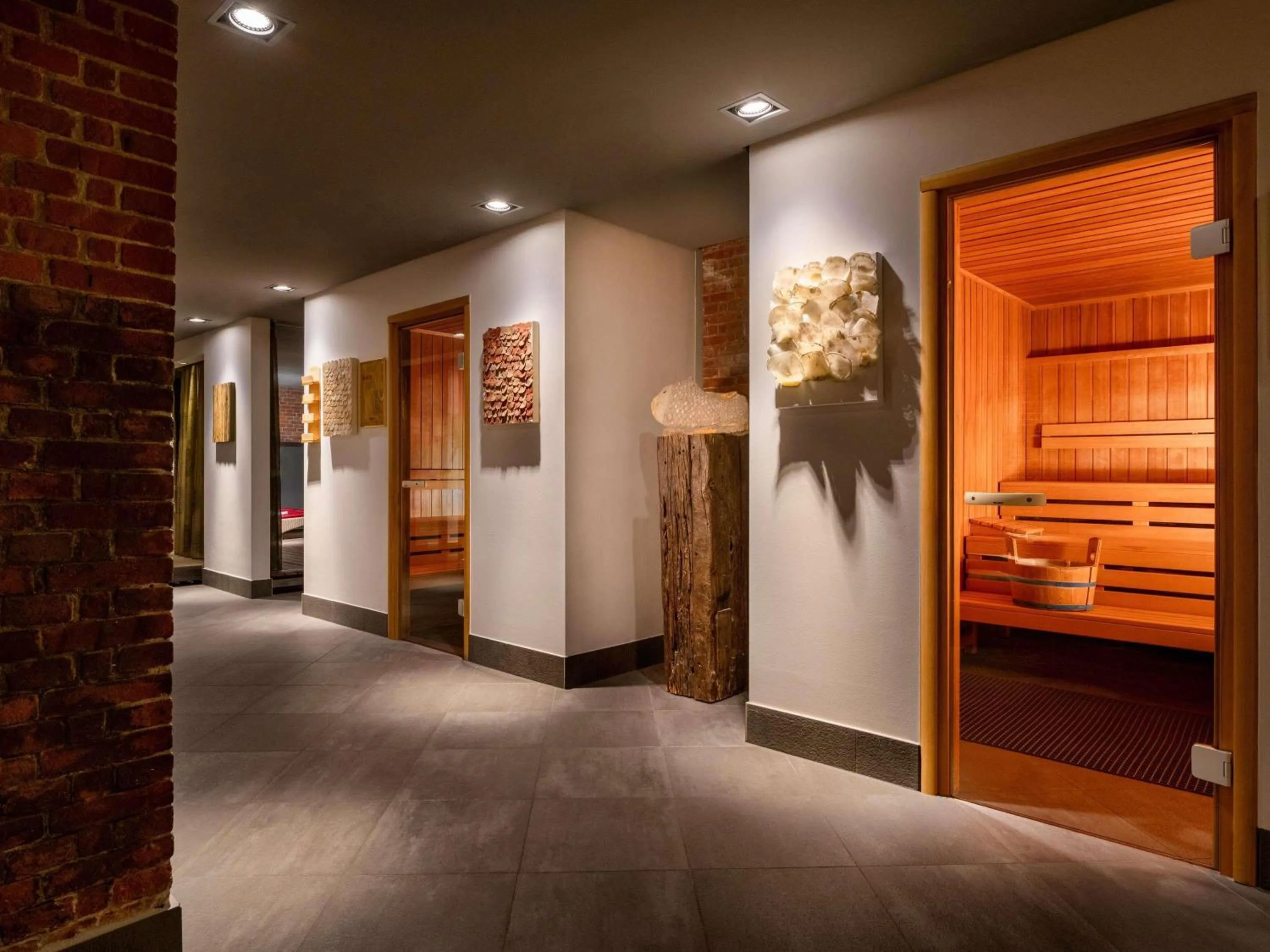 Property building in MÖVENPICK Hotel Hamburg City