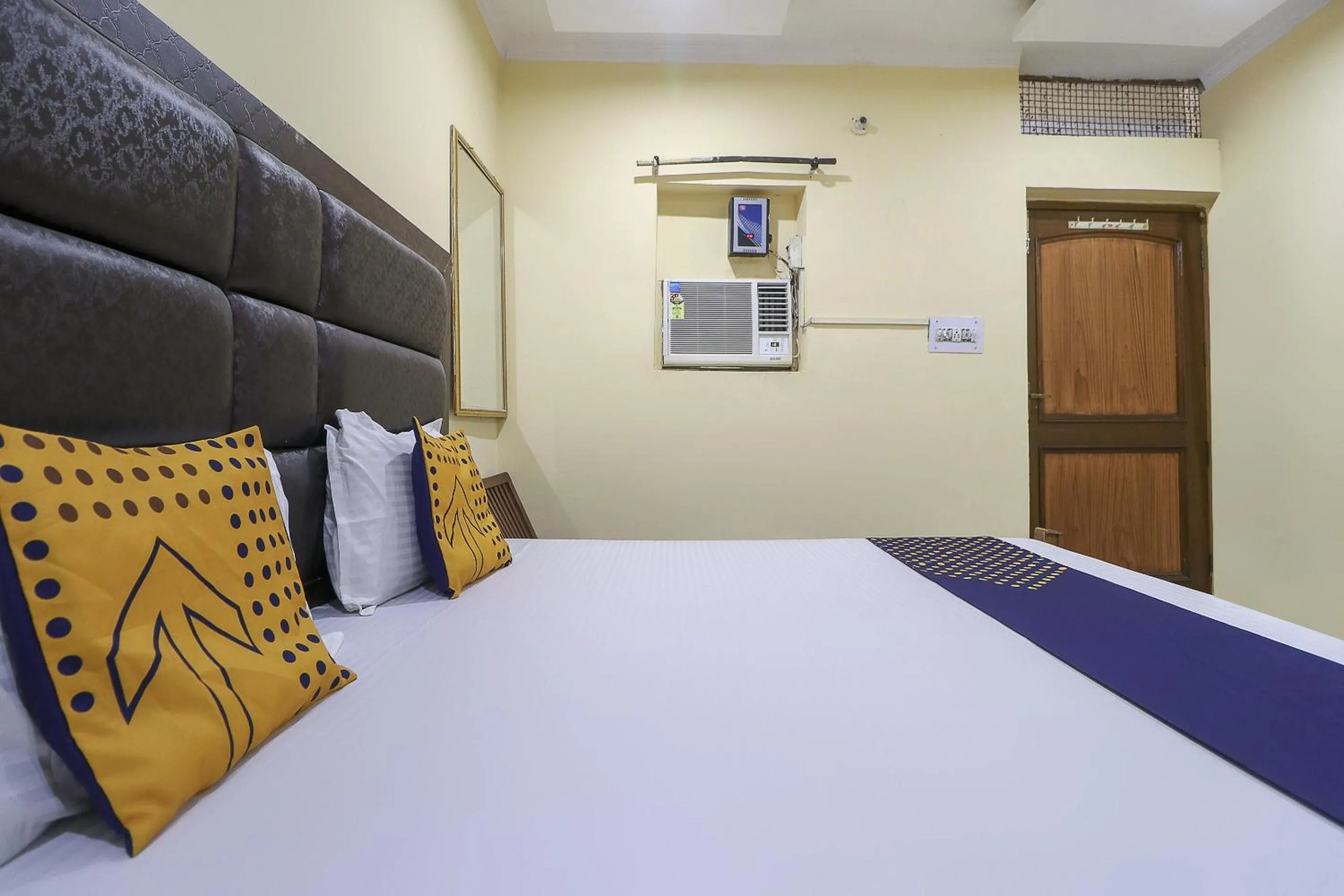 Bedroom, Bed in Hotel Star Inn