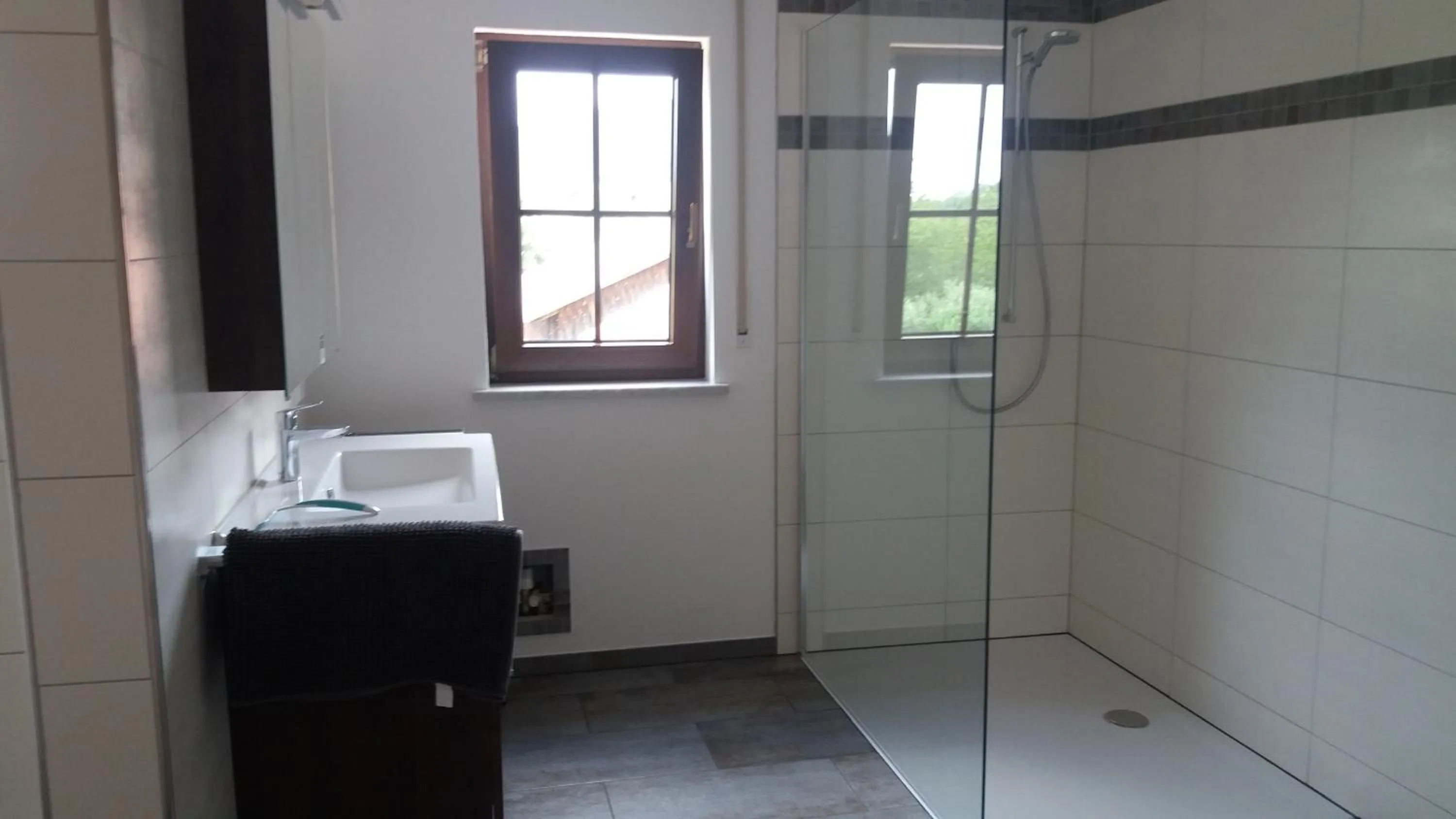 Shower in Renates Ferienhaus