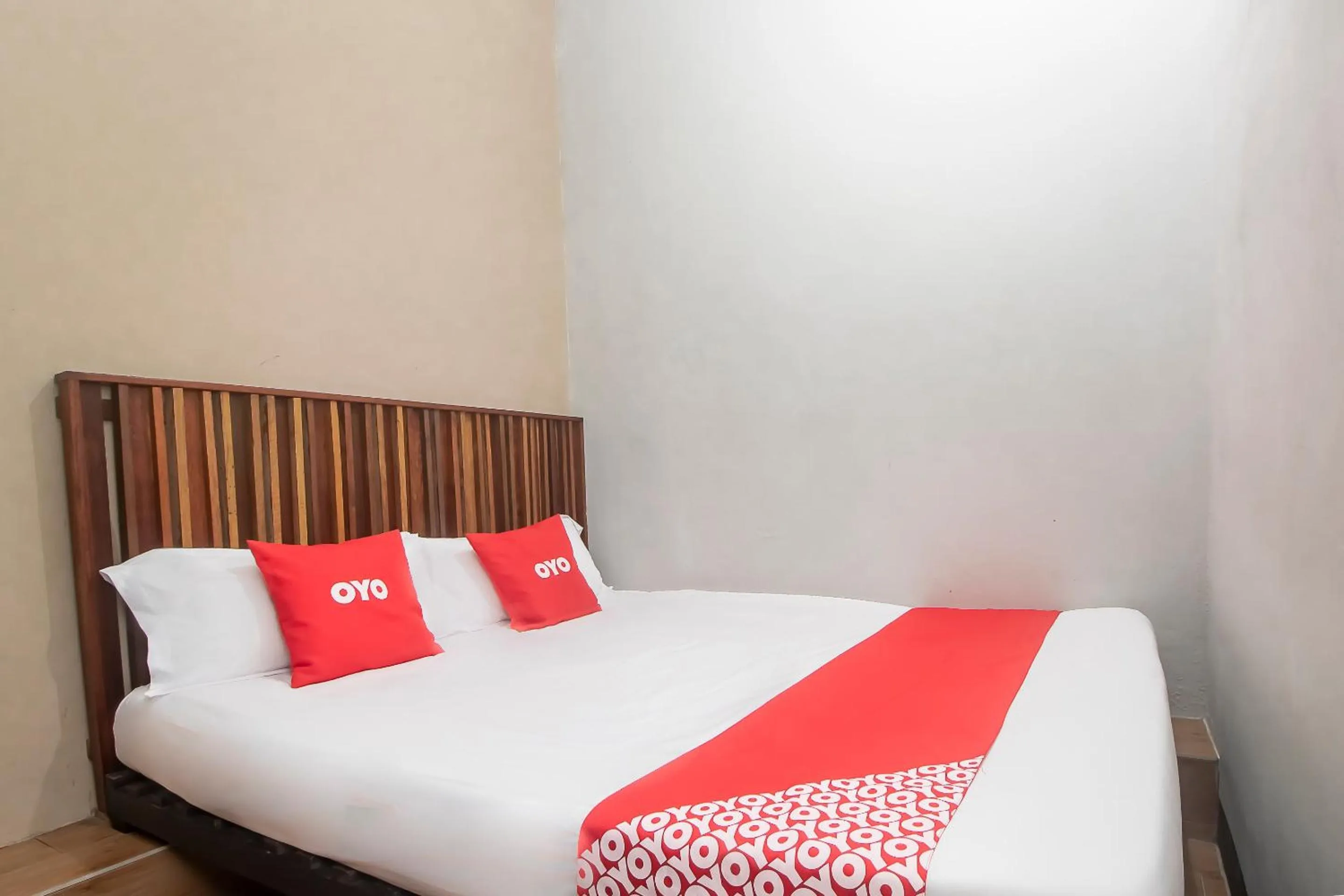 Bedroom, Bed in Hotel O Hi Inn 3