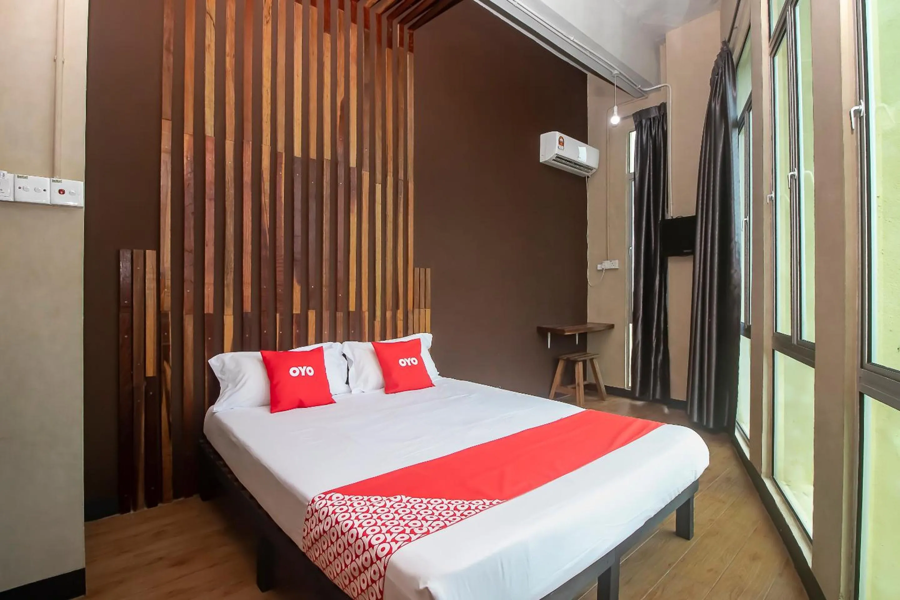 Bedroom, Bed in Hotel O Hi Inn 3