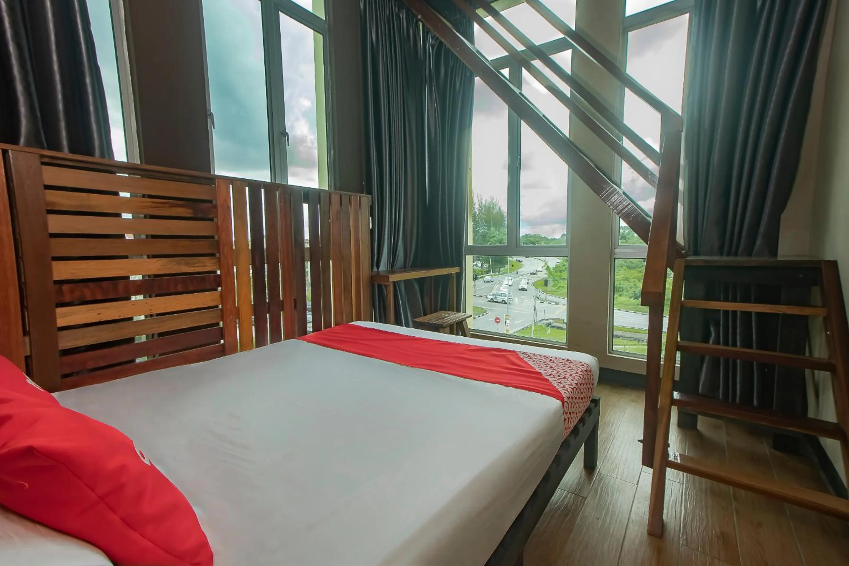 Bedroom, Bed in Hotel O Hi Inn 3