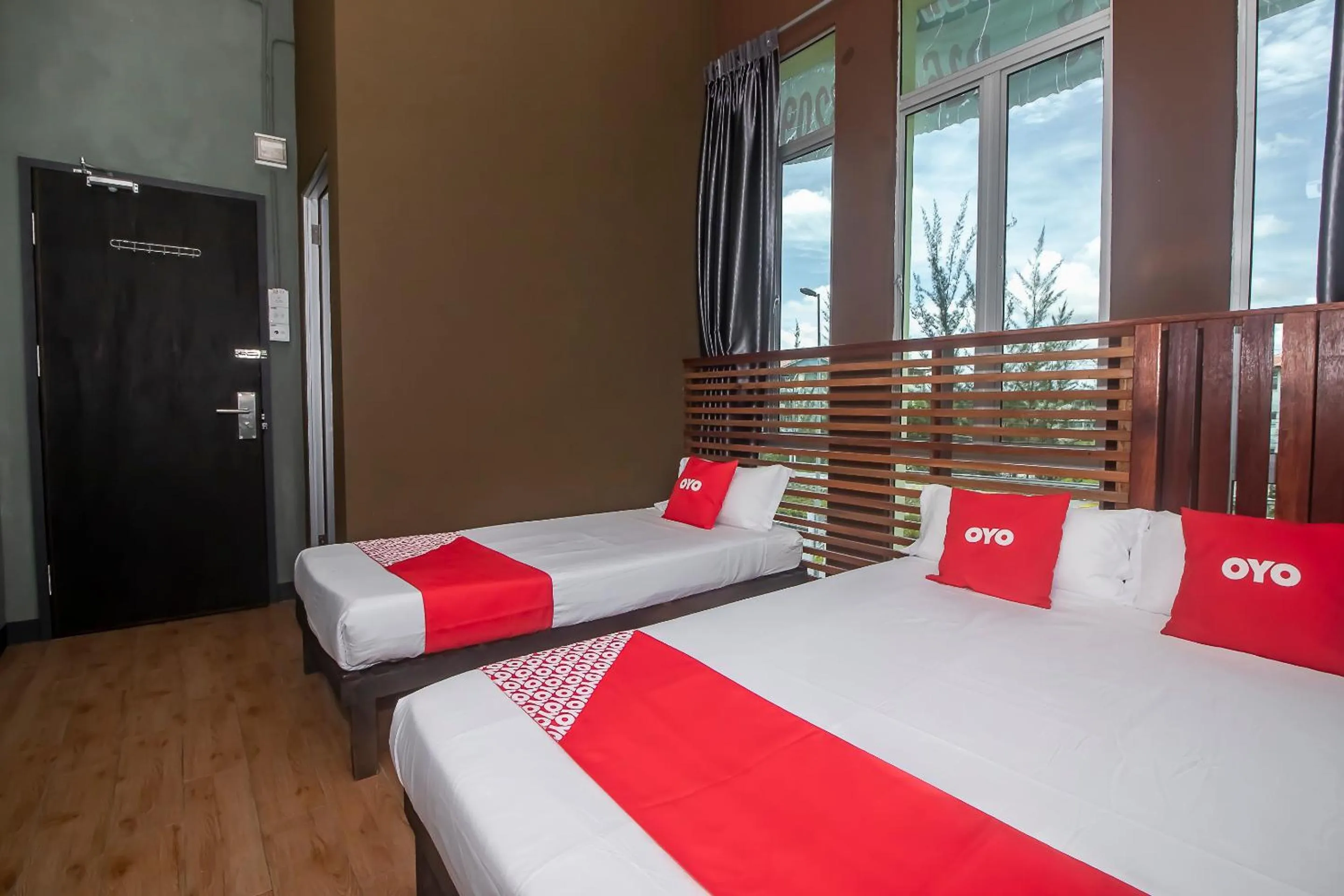 Bedroom, Bed in Hotel O Hi Inn 3