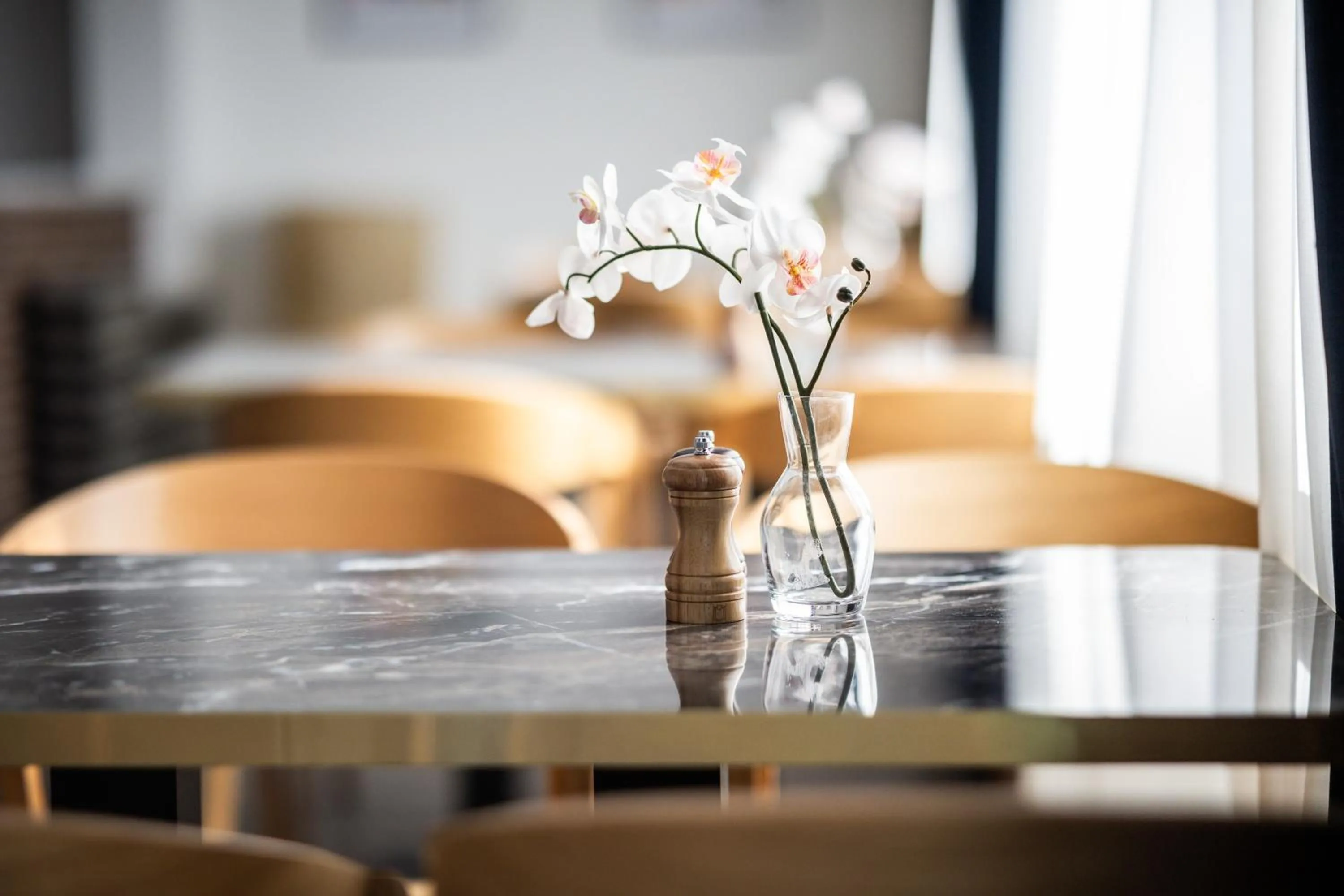 Restaurant/places to eat in Liebig Hotel