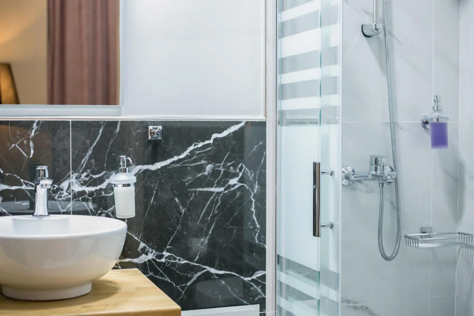 Bathroom in Acropolis Vision