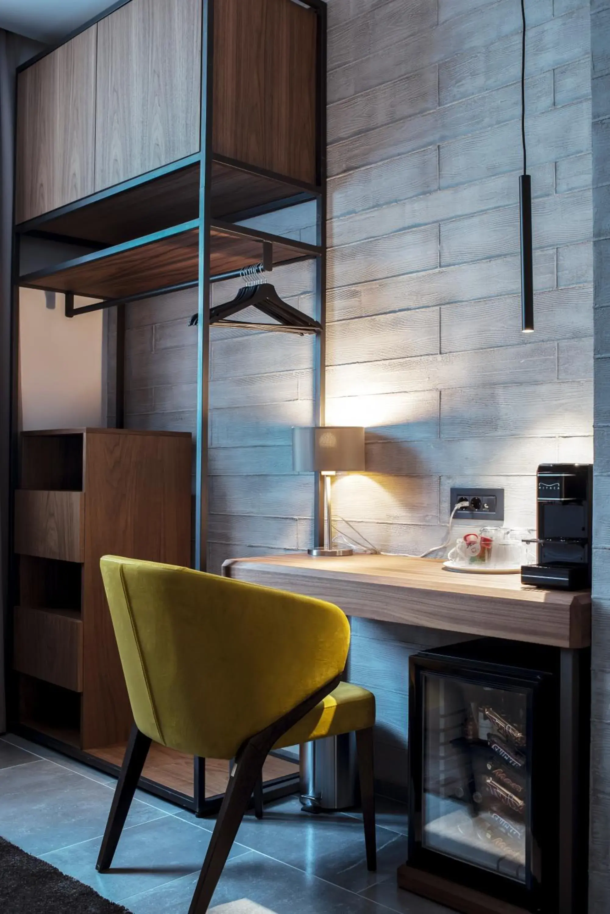 Seating area in The Location Hotel Seating area in The Location Hotel