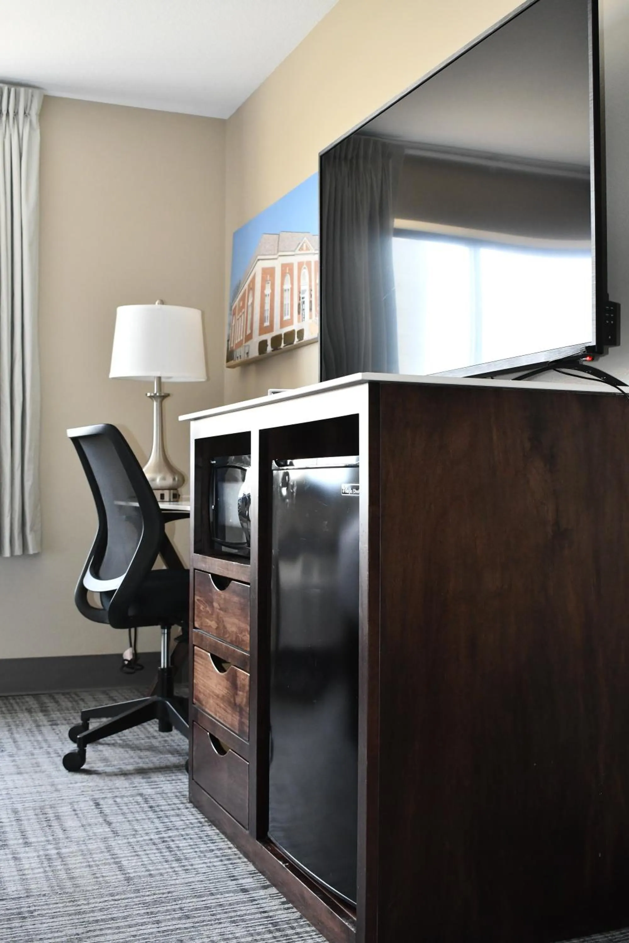 Bedroom in Cobblestone Inn & Suites - Trenton