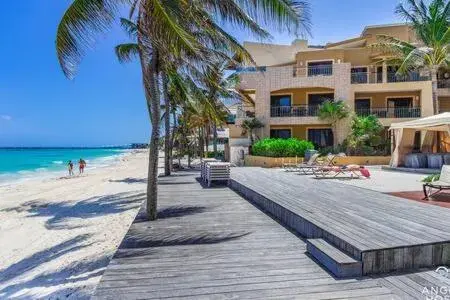 Oceanfront Condo a Block Off 5th in Heart of Playa Oceanfront Condo a Block Off 5th in Heart of Playa