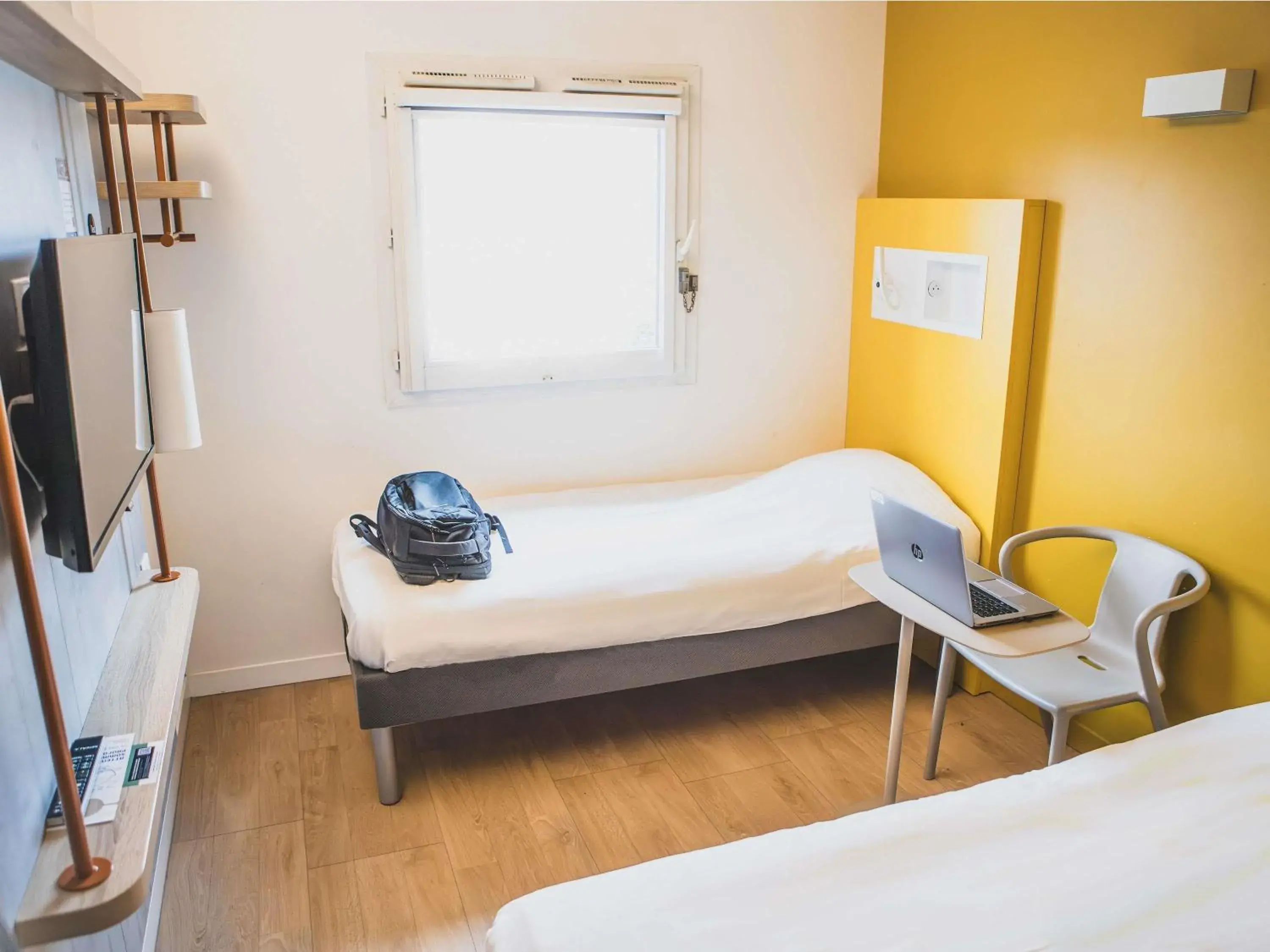 Bedroom, Bed in ibis budget Dijon Saint Apollinaire Bedroom, Bed in ibis budget Dijon Saint Apollinaire
