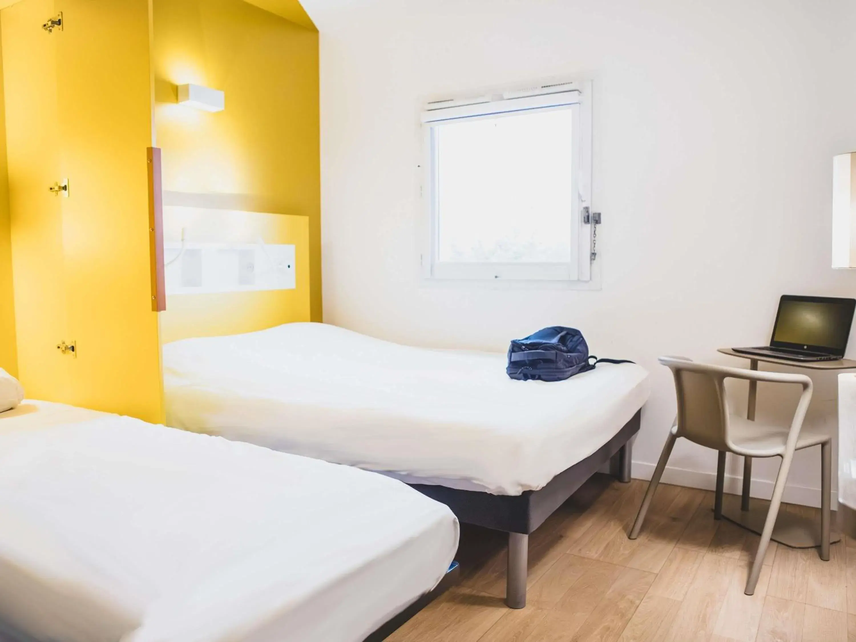Bedroom, Bed in ibis budget Dijon Saint Apollinaire Bedroom, Bed in ibis budget Dijon Saint Apollinaire