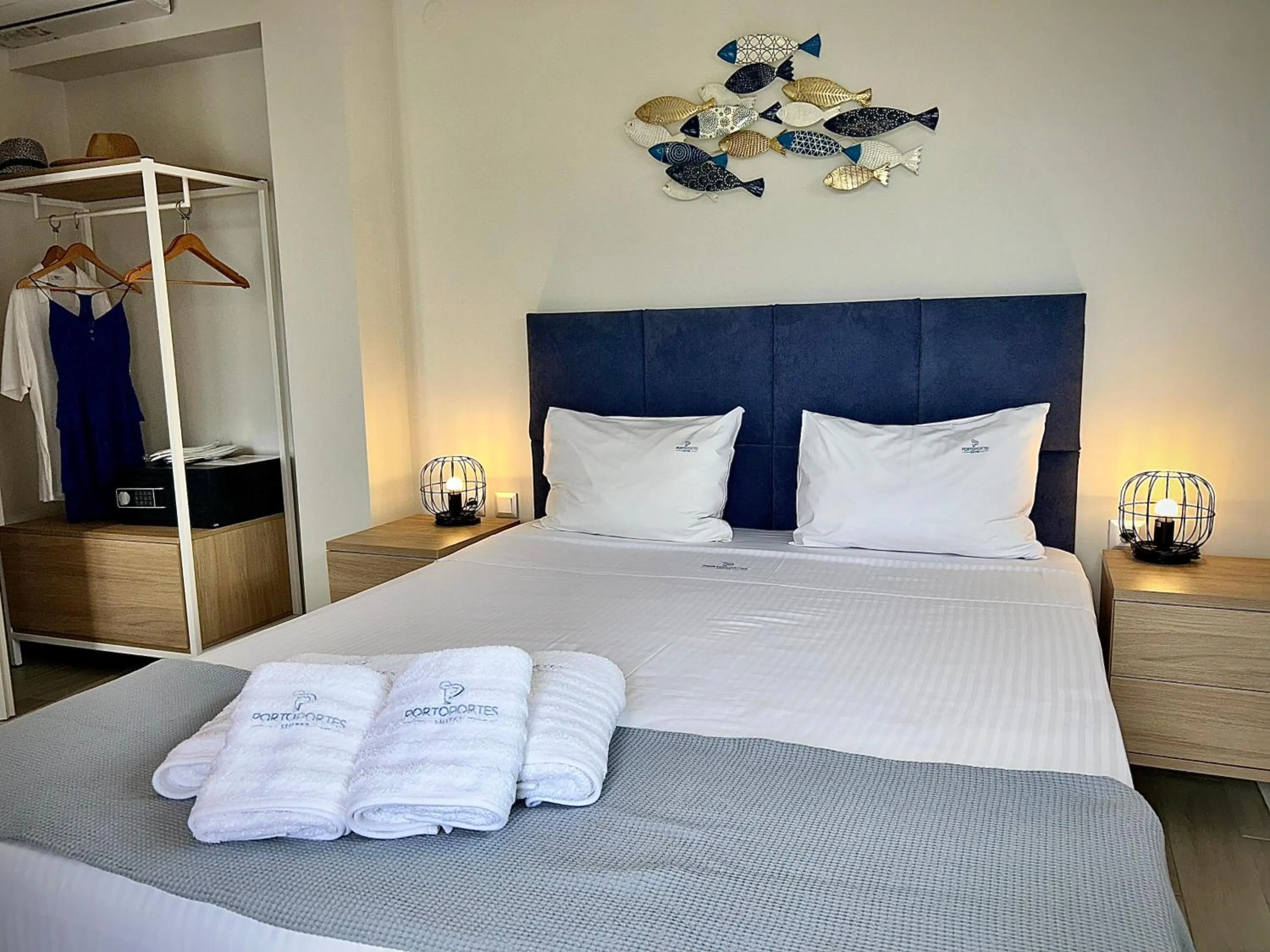 Bed in PORTO PORTES suites