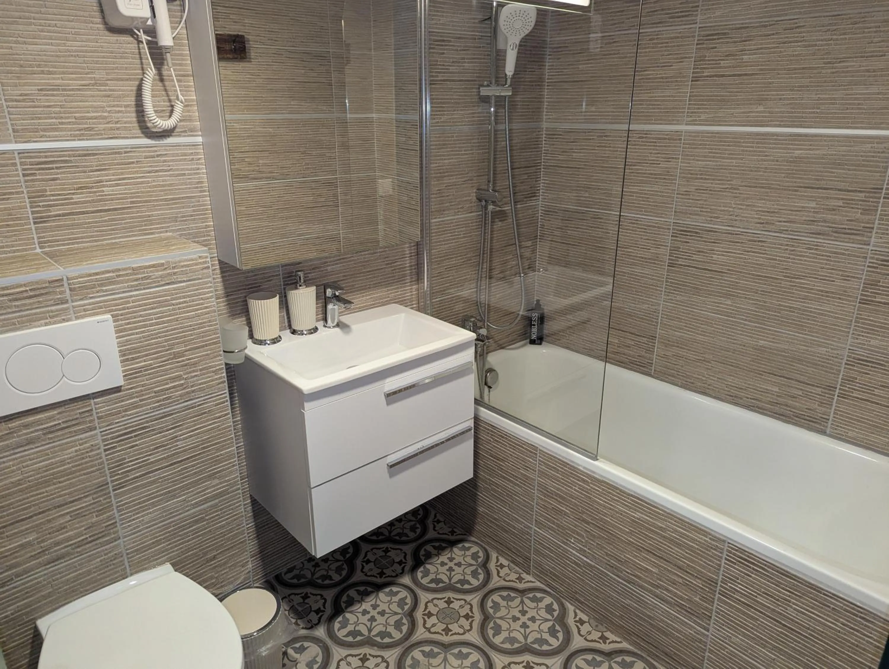 Bathroom in Hotel Schützen Lauterbrunnen