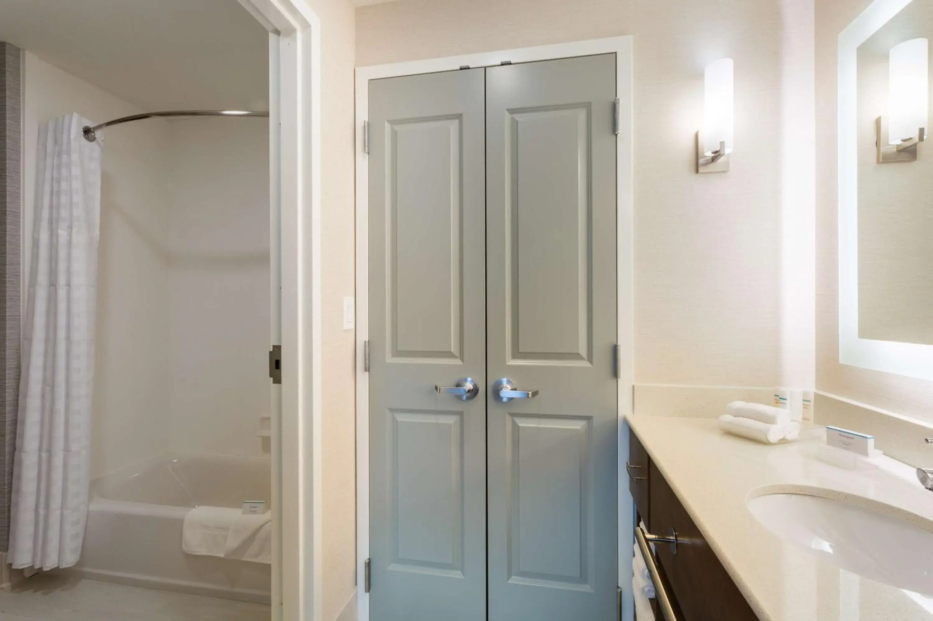 Bathroom in Homewood Suites By Hilton Reston, VA Bathroom in Homewood Suites By Hilton Reston, VA