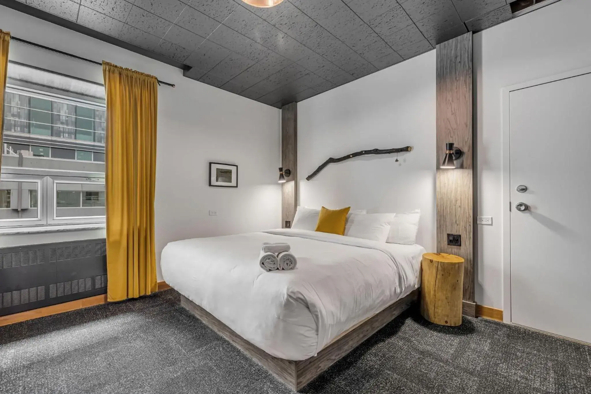 Bed in La Sainte Paix Bed in La Sainte Paix