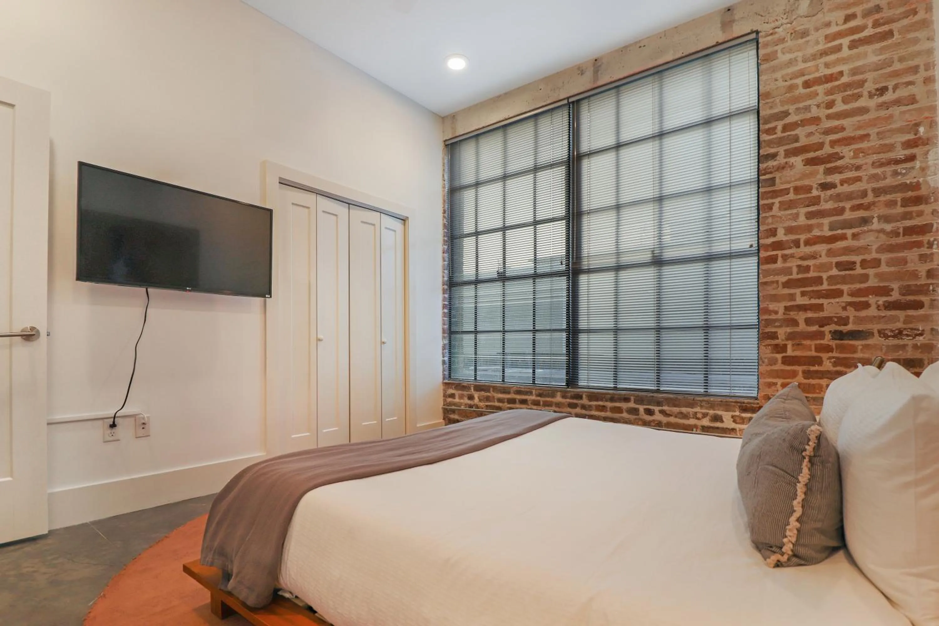 Bed in Roami at Motorworks