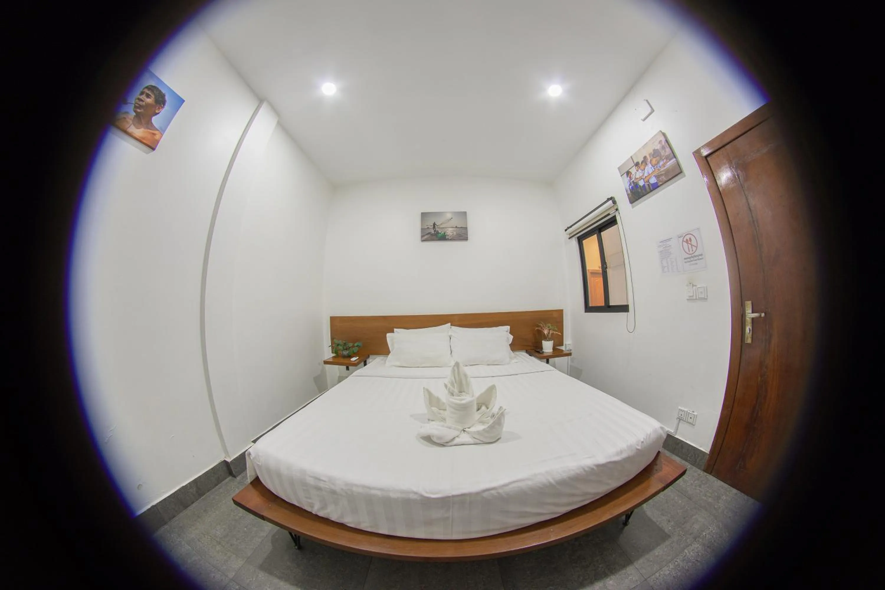 Bedroom, Bed in Pooltop Phnom Penh