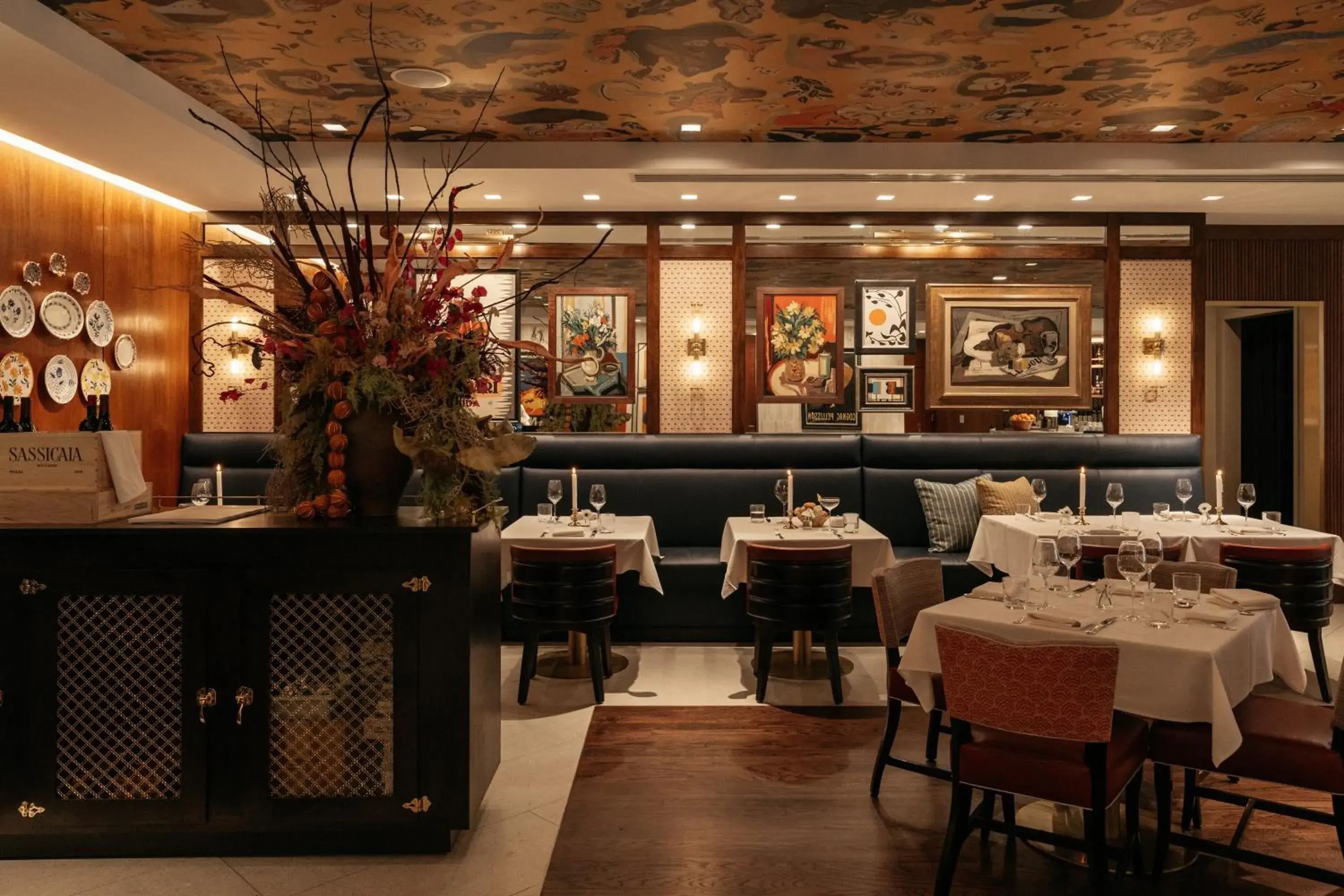 Restaurant/places to eat in Thompson Dallas, by Hyatt Restaurant/places to eat in Thompson Dallas, by Hyatt