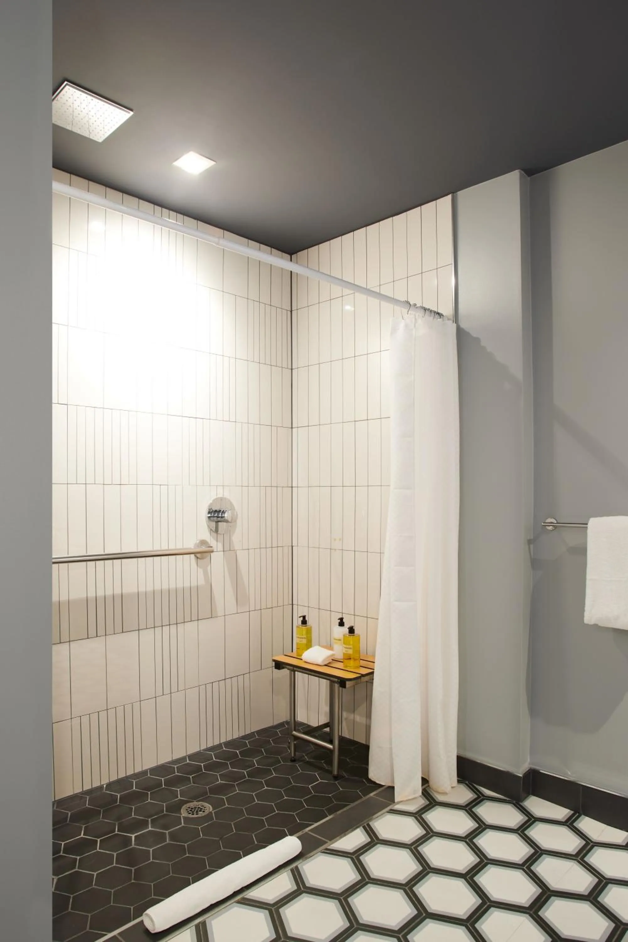 Shower in Thompson Dallas, by Hyatt