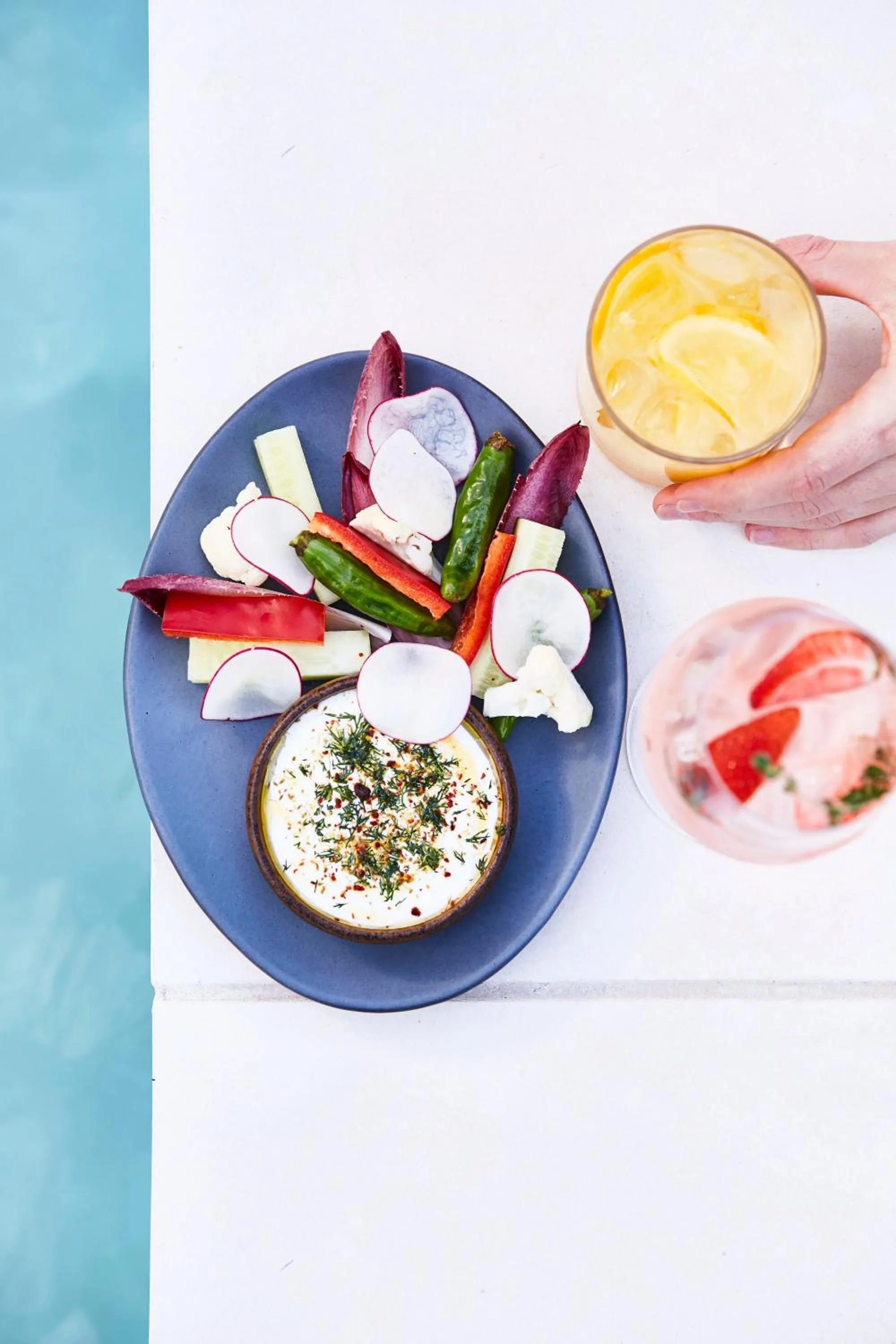 Swimming pool in Thompson Dallas, by Hyatt