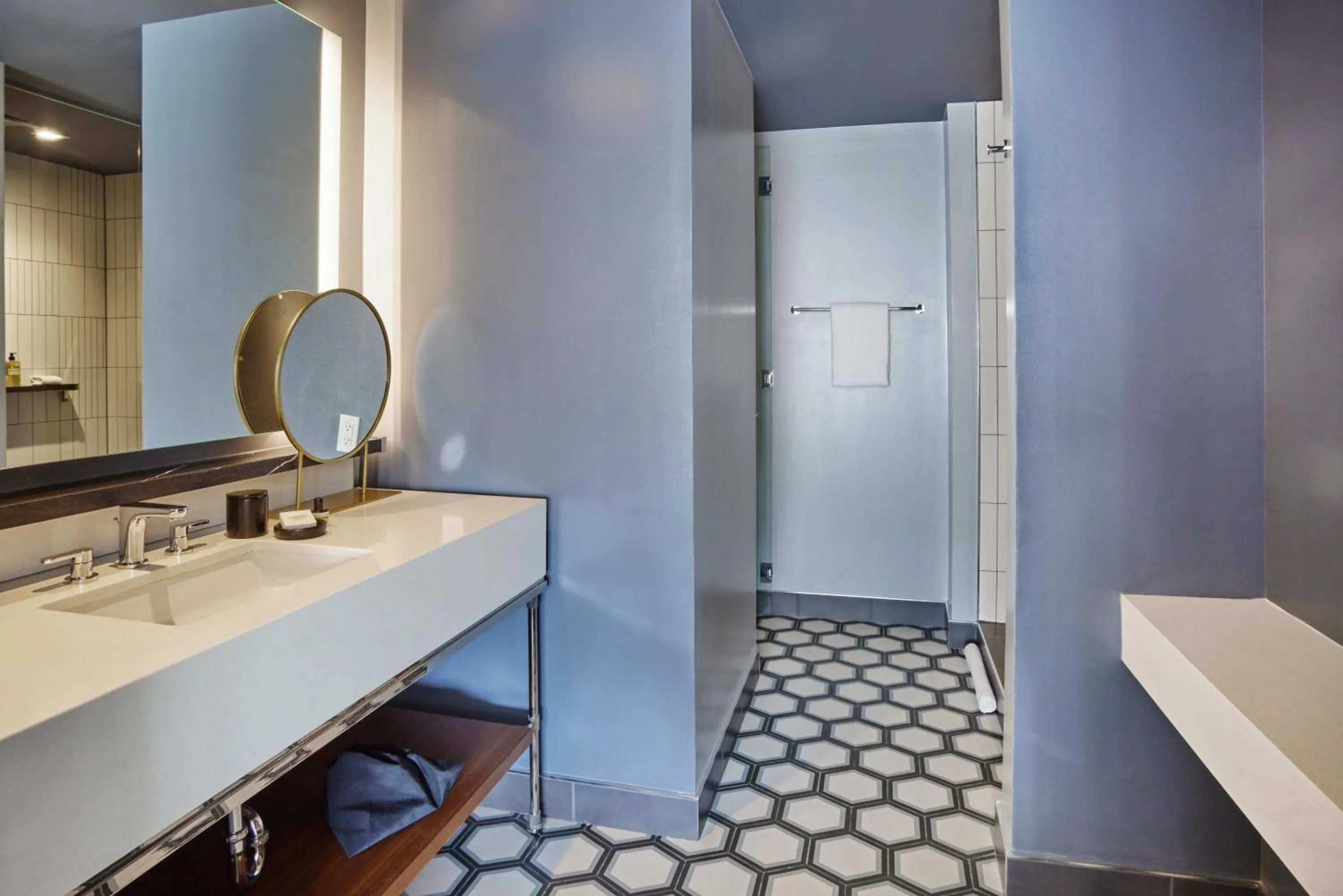 Bathroom in Thompson Dallas, by Hyatt