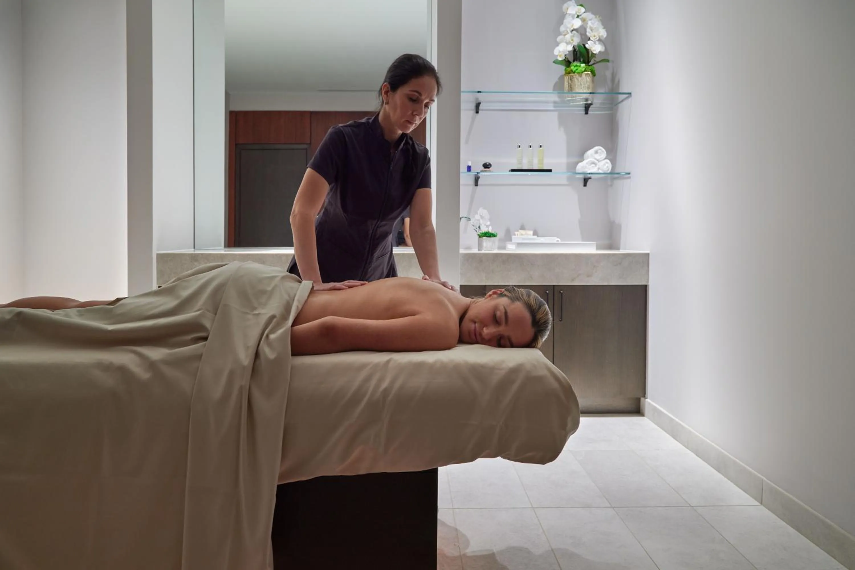 Massage in Thompson Dallas, by Hyatt