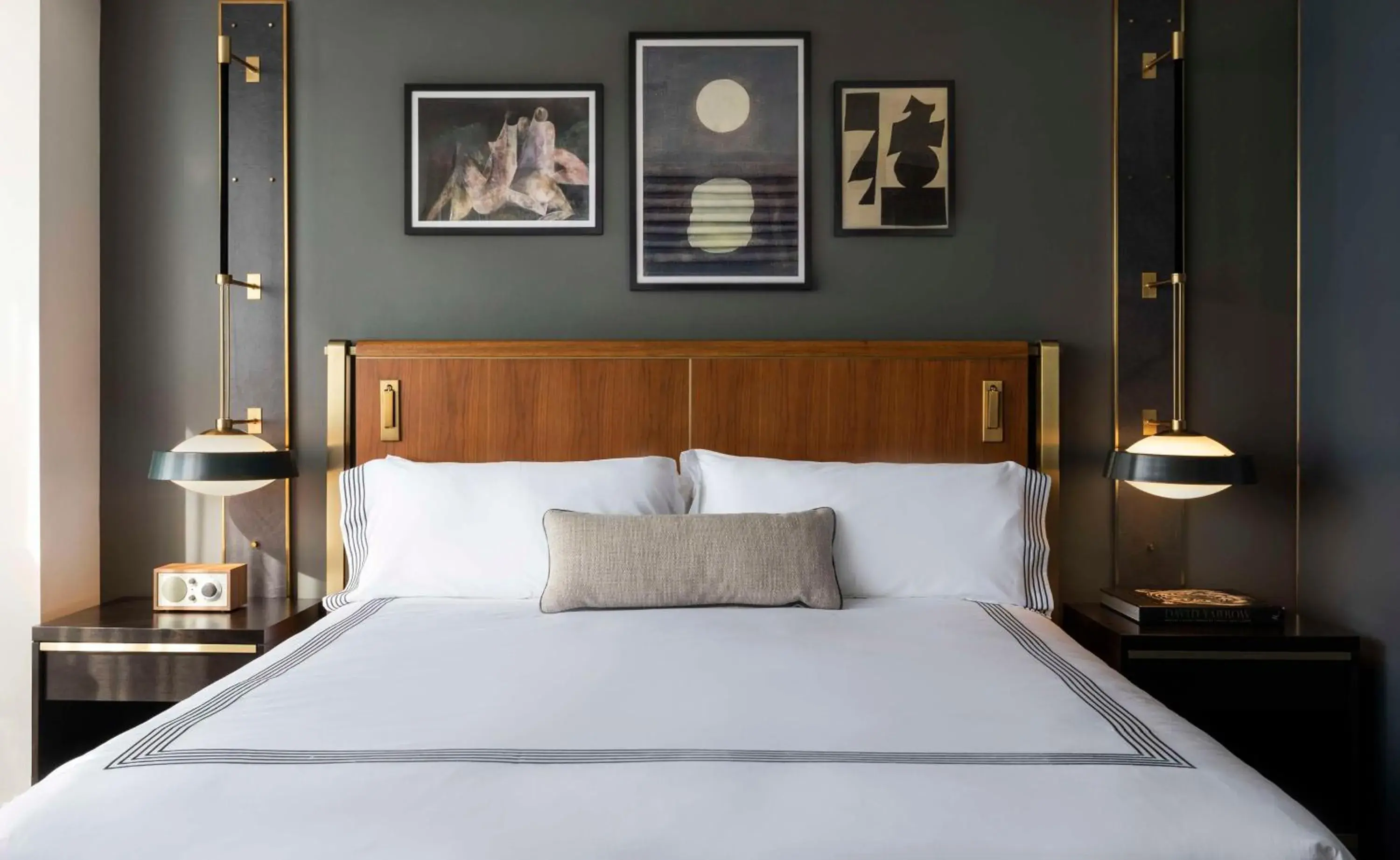 Bedroom, Bed in Thompson Dallas, by Hyatt Bedroom, Bed in Thompson Dallas, by Hyatt