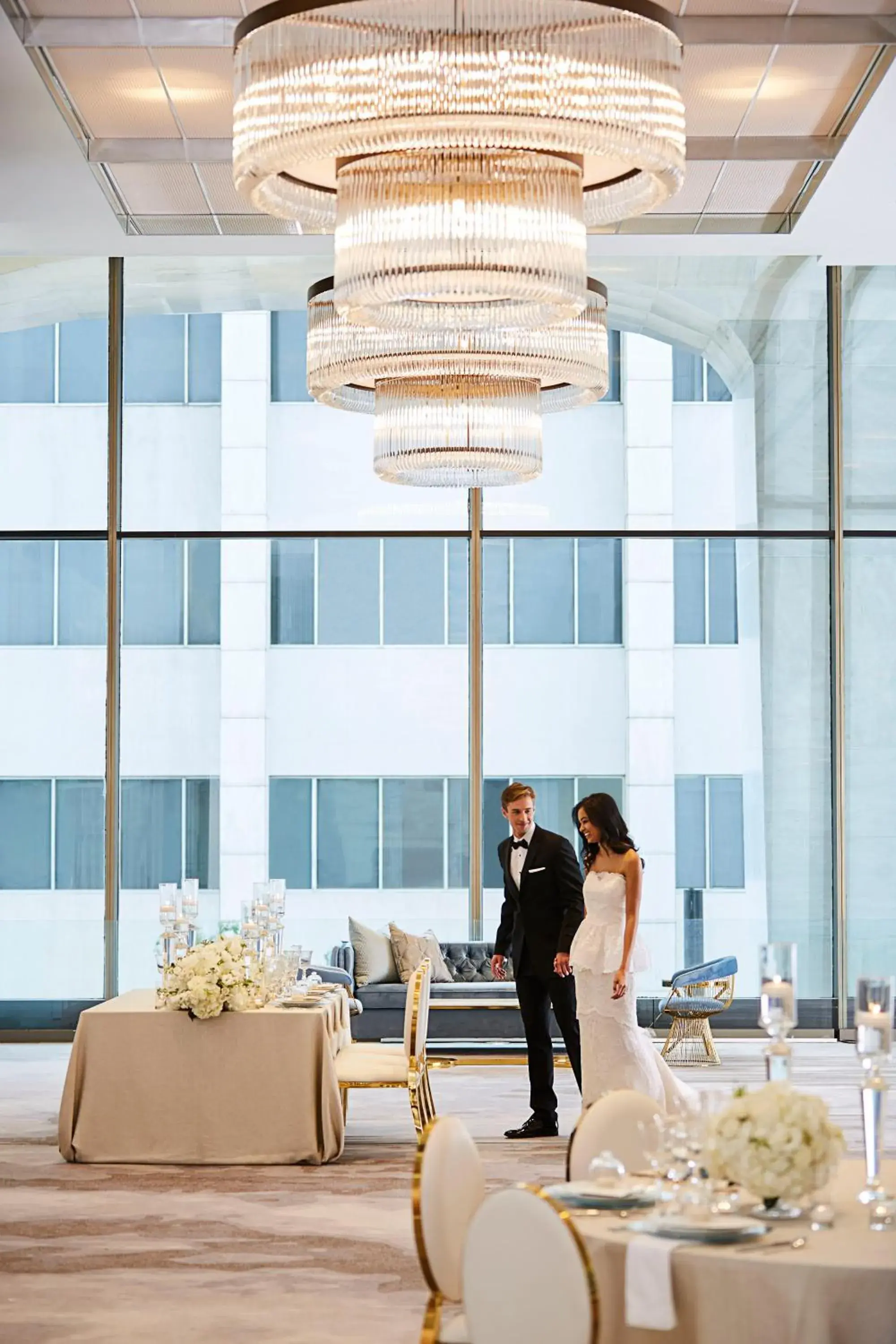 Property building in Thompson Dallas, by Hyatt Property building in Thompson Dallas, by Hyatt