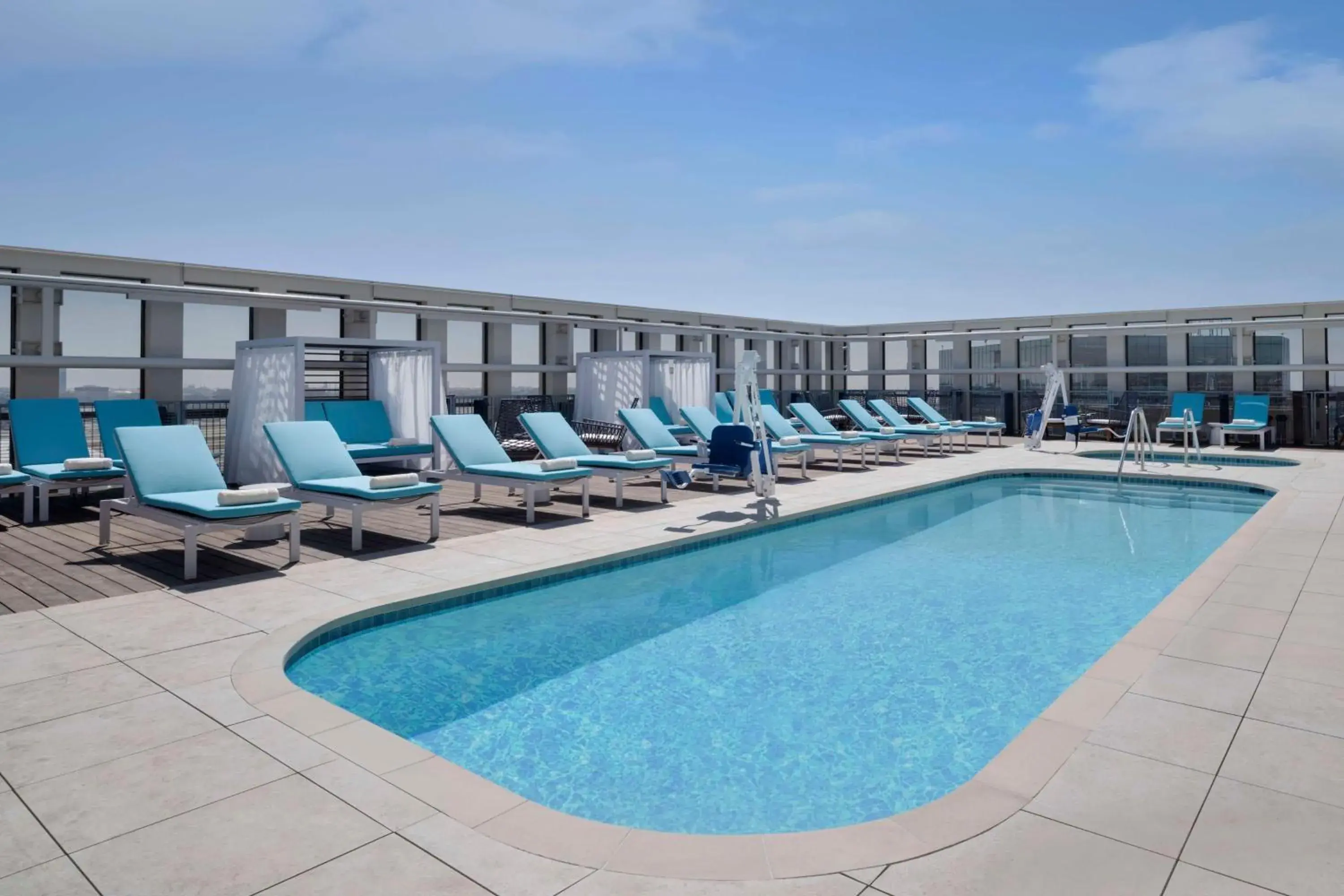 Swimming pool in Hyatt House LAX Century Blvd Swimming pool in Hyatt House LAX Century Blvd