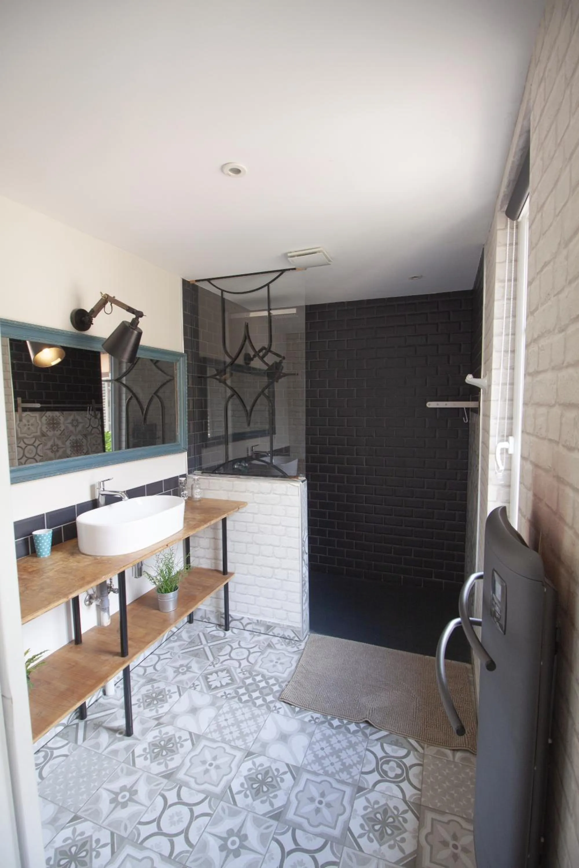 Bathroom in La Cour de Berthe Est