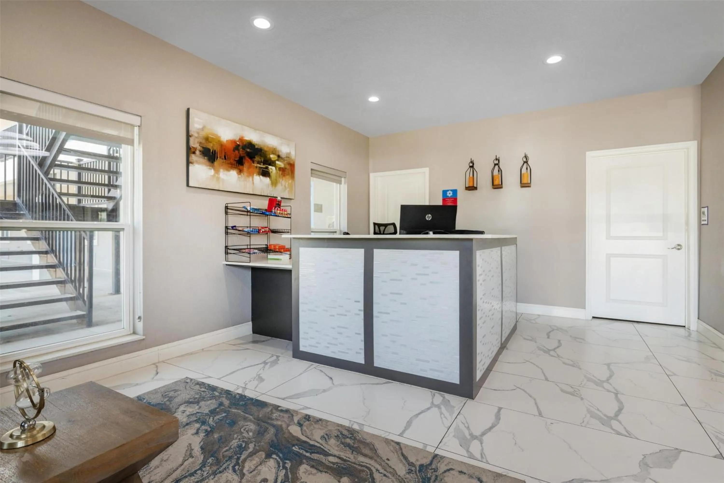 Lobby or reception in SureStay Plus Hotel by Best Western Ada