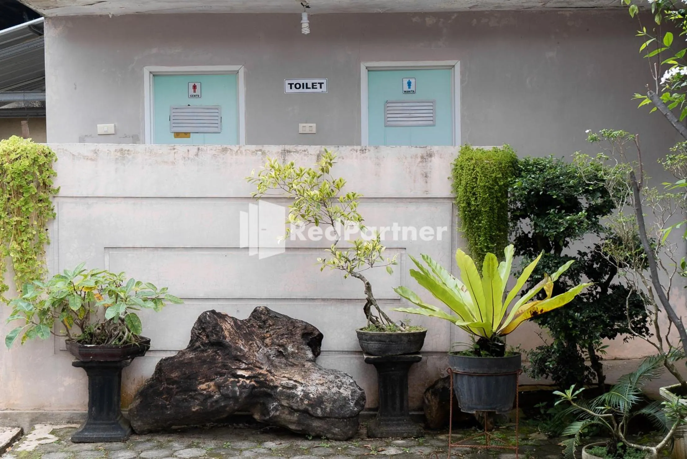 Toilet in Pondok Kelapa Homestay near Unila Lampung RedPartner