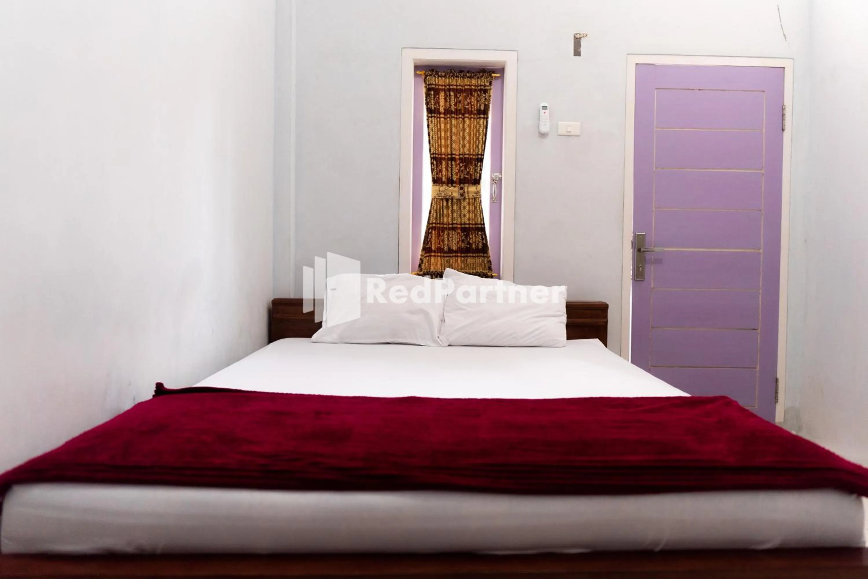 Bedroom, Bed in Pondok Kelapa Homestay near Unila Lampung RedPartner