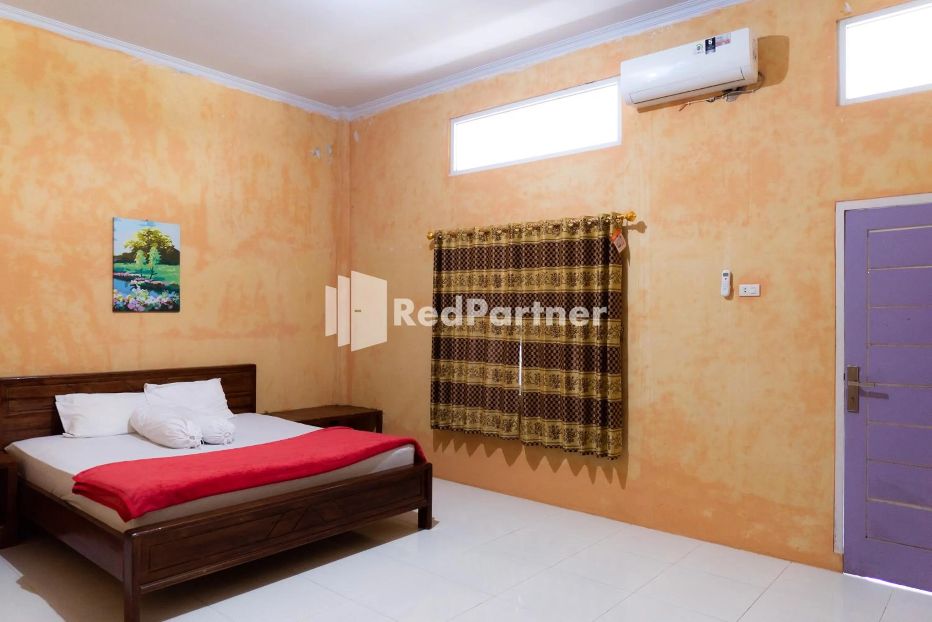 Bedroom, Bed in Pondok Kelapa Homestay near Unila Lampung RedPartner