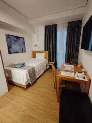 Photo of the whole room, Bed in Saint George Boutique Rooms