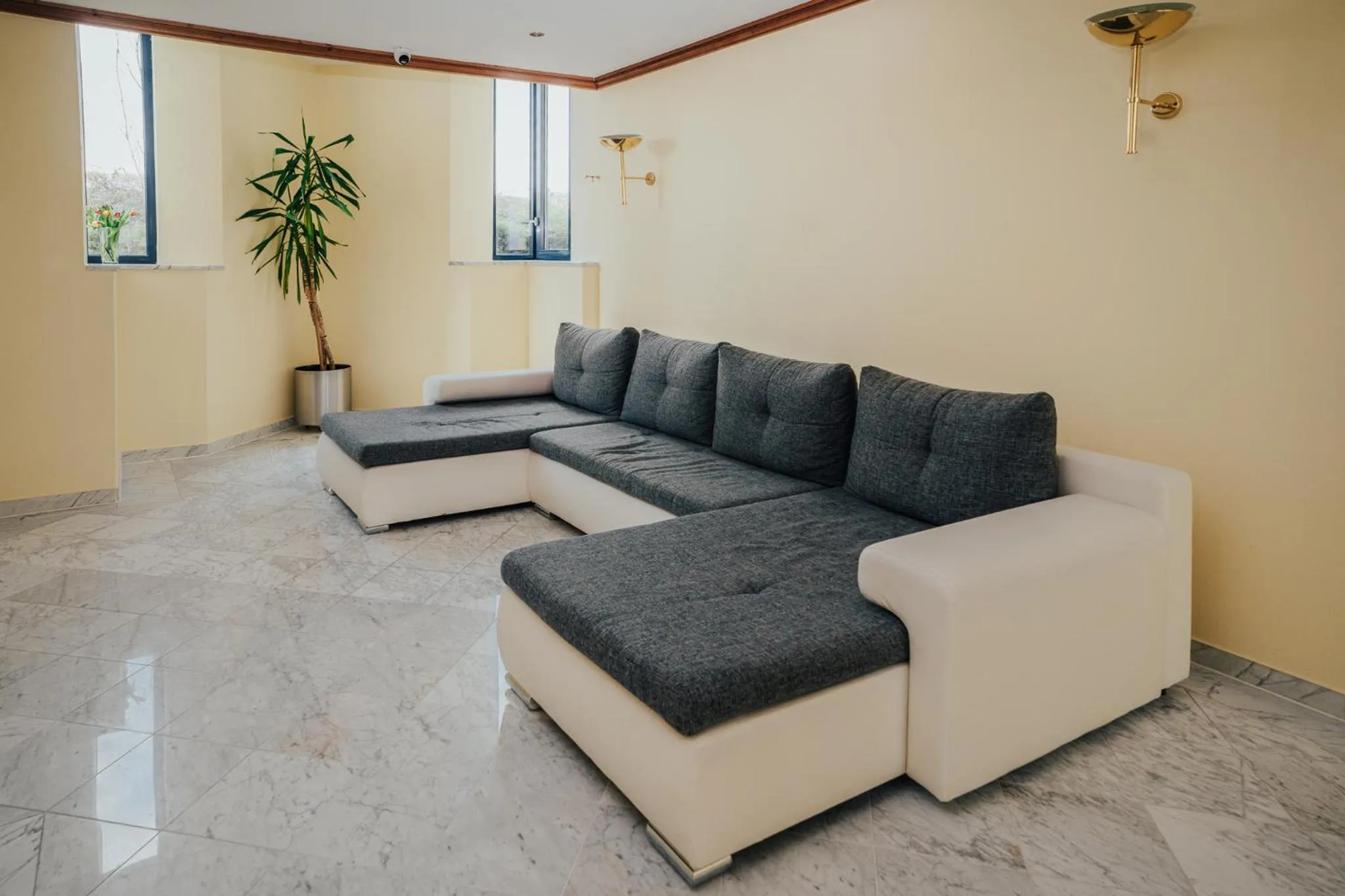 Communal lounge/ TV room in Lechpark Hotel