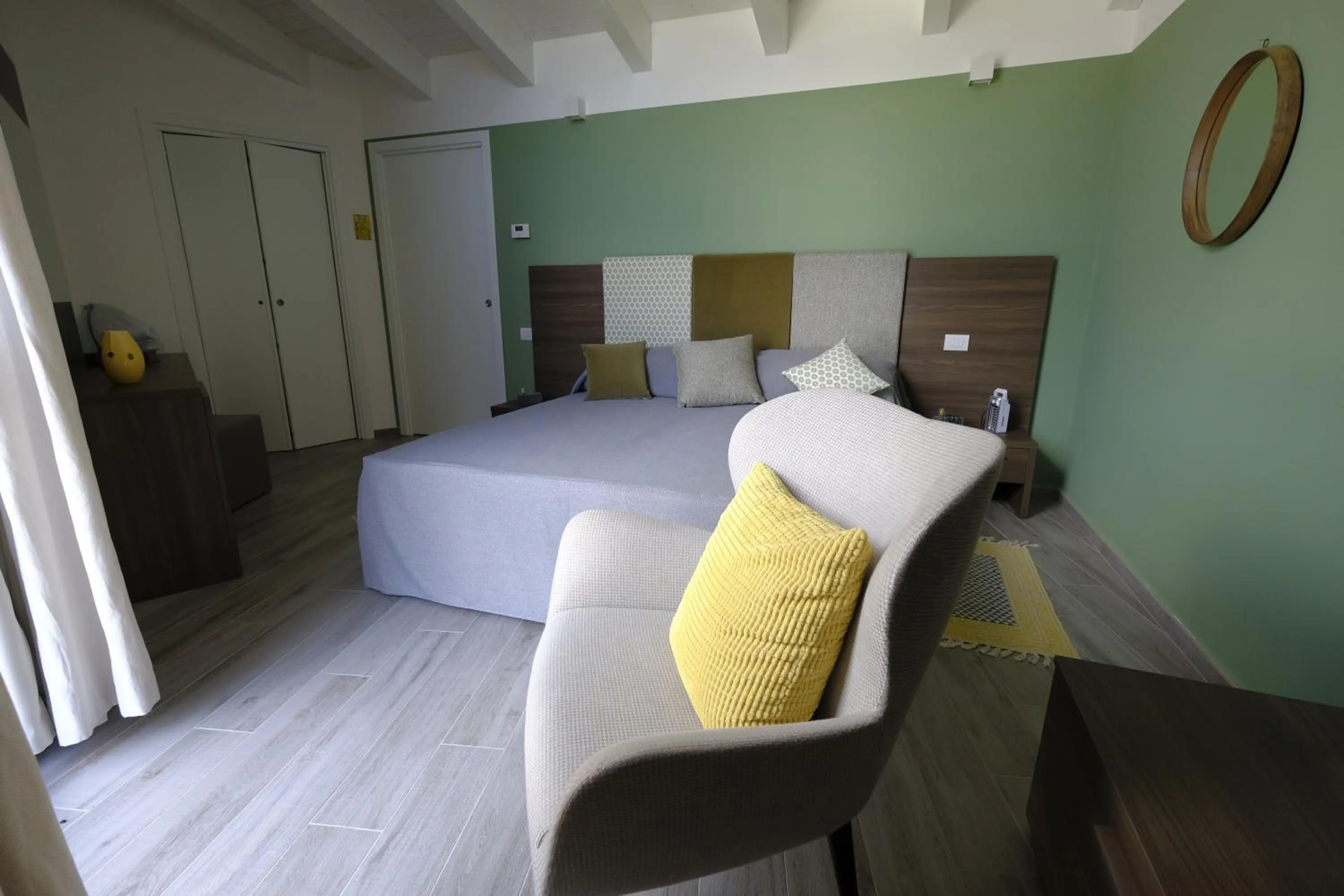 Photo of the whole room, Bed in Cirasa Luxury Country House