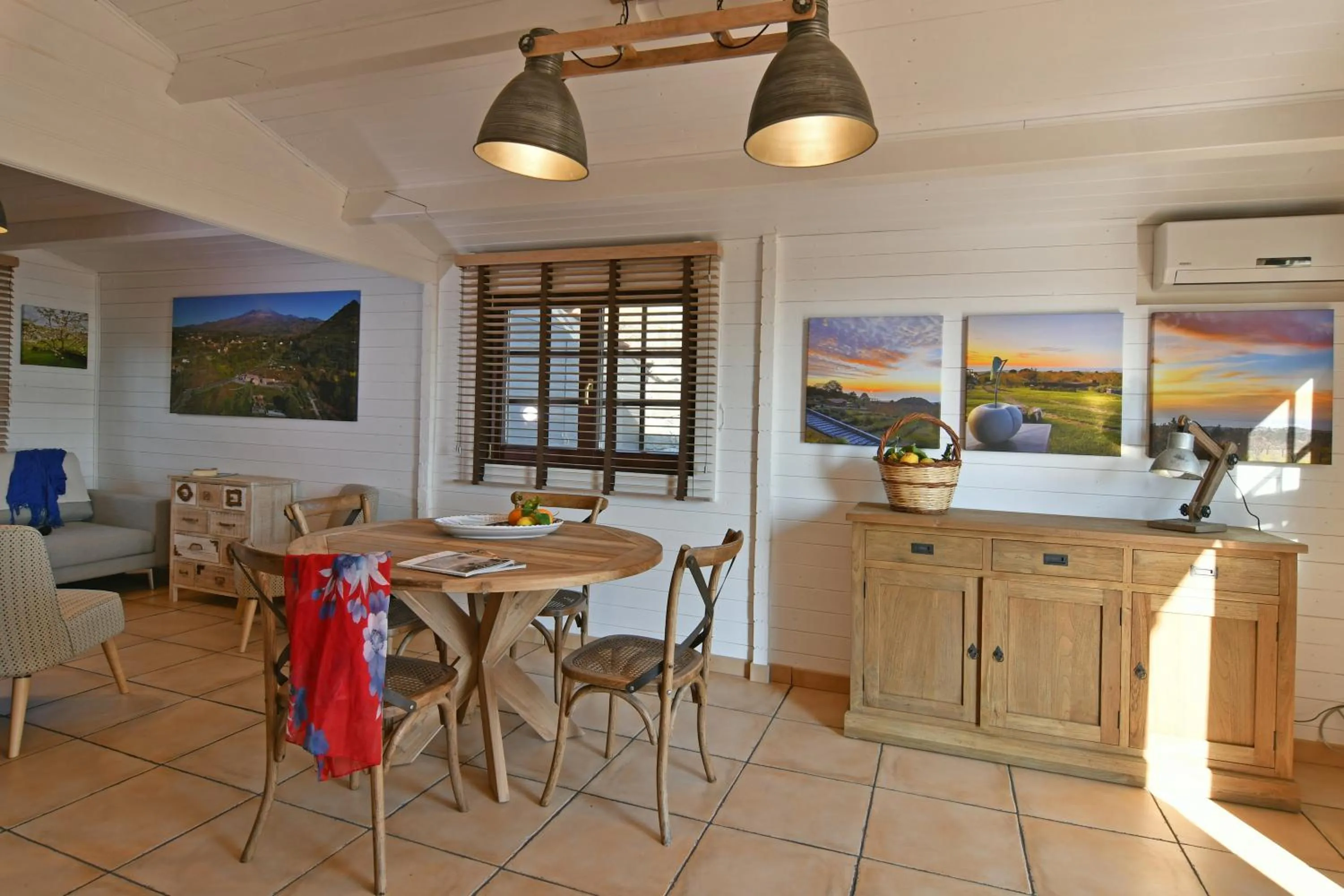 Living room in Cirasa Luxury Country House