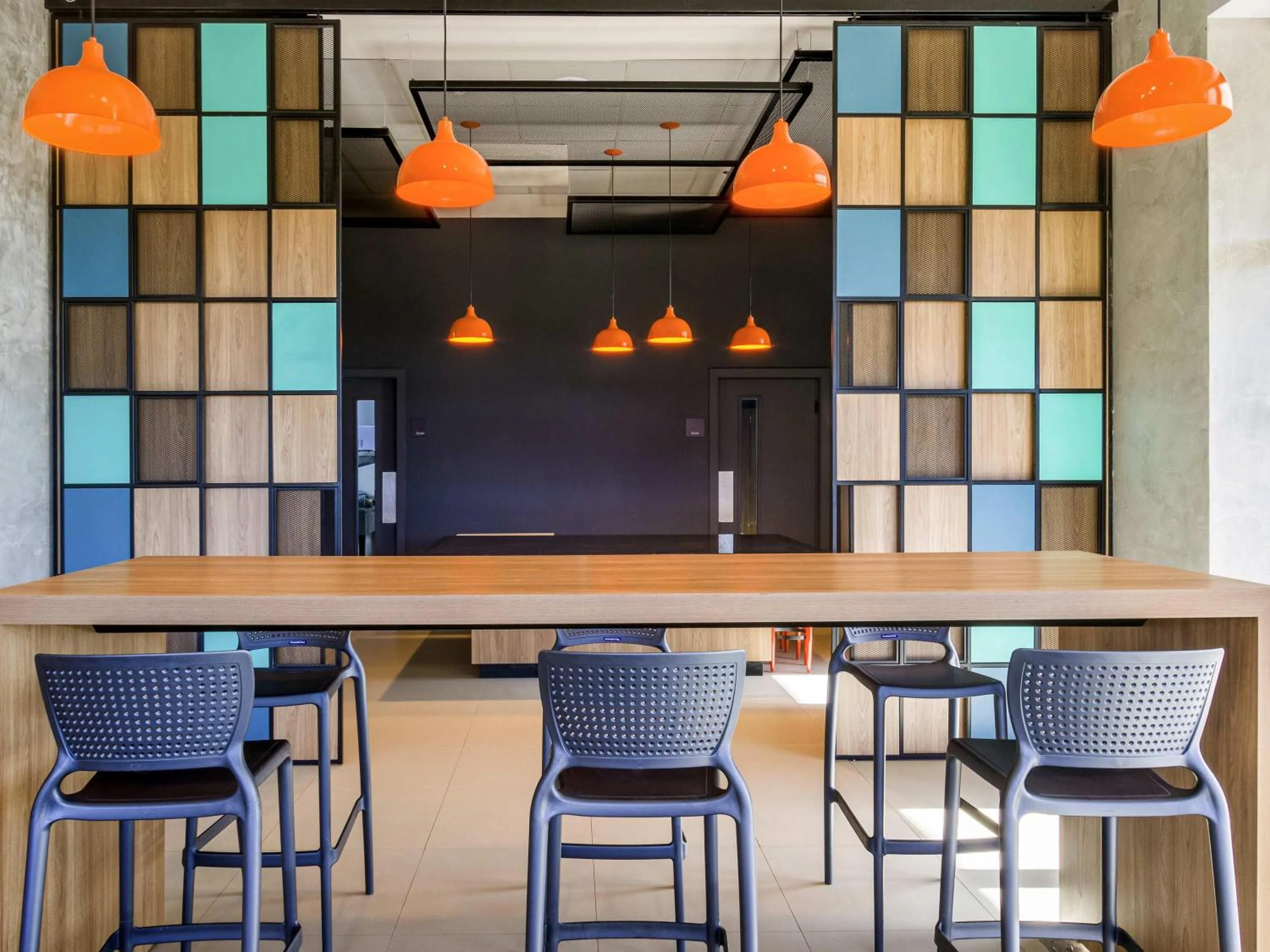 Restaurant/places to eat in ibis Ribeirao Preto Vila do Golf