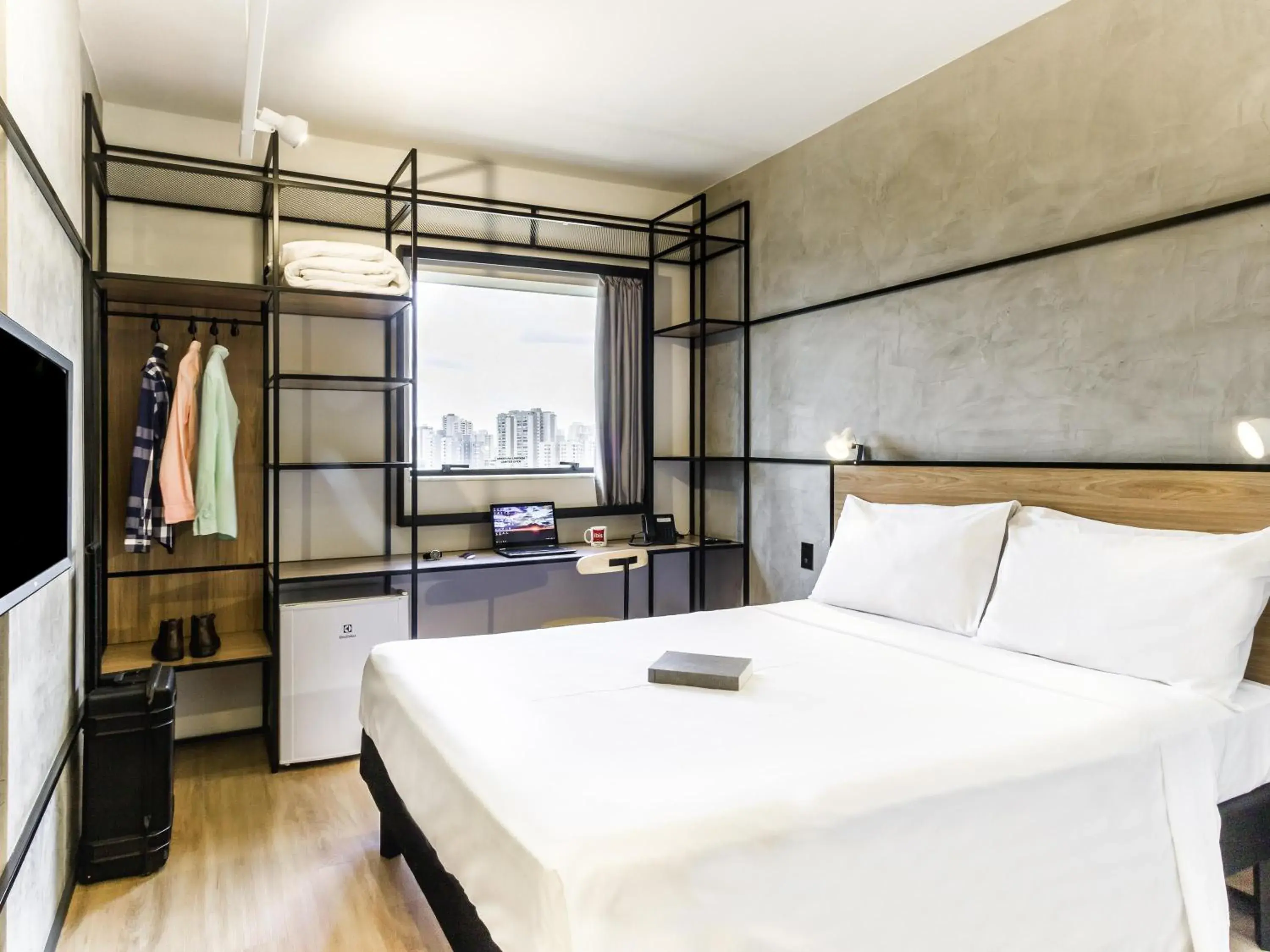 Bedroom, Bed in ibis Ribeirao Preto Vila do Golf Shopping Bedroom, Bed in ibis Ribeirao Preto Vila do Golf Shopping