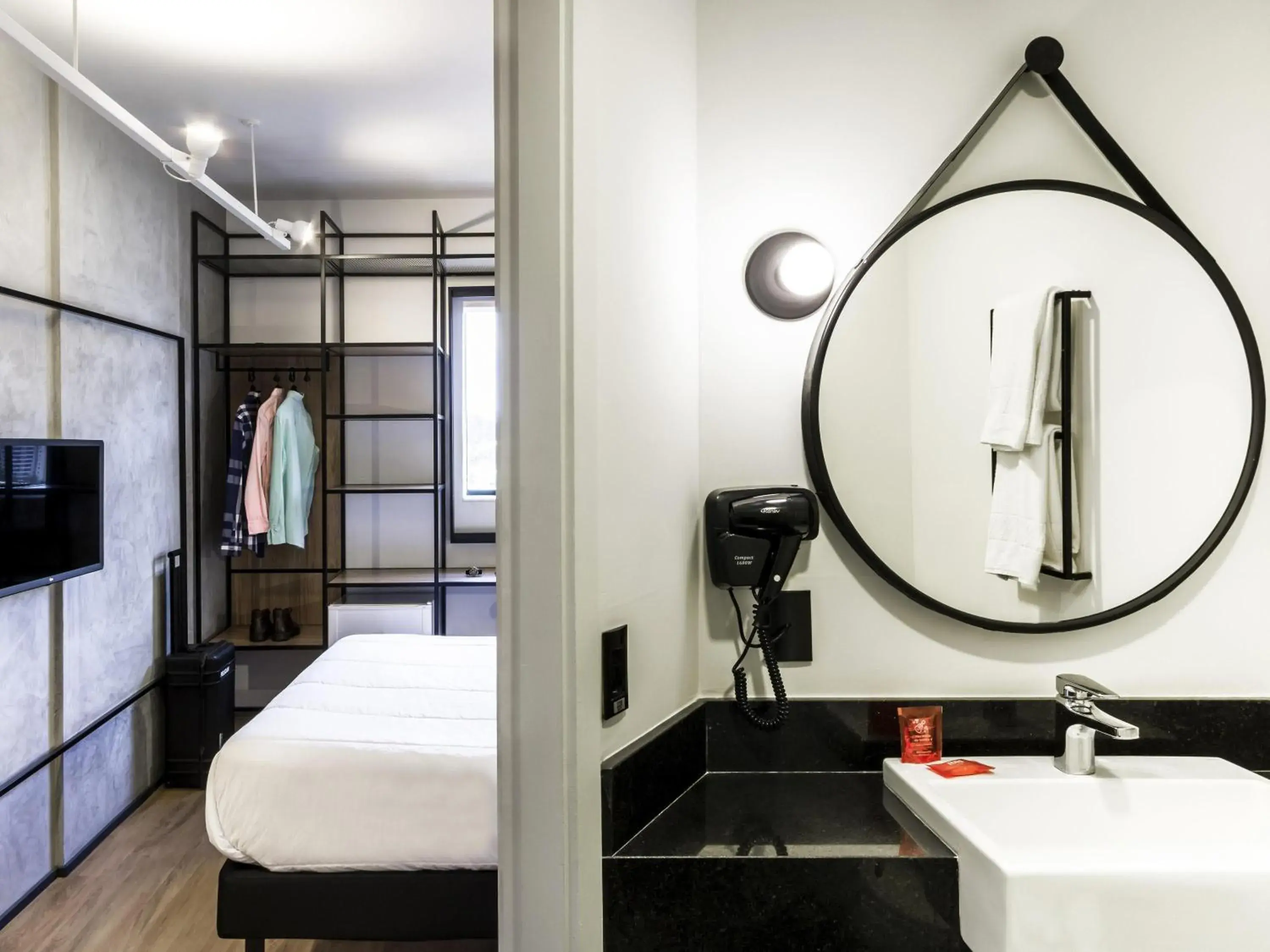 Bedroom, Bed in ibis Ribeirao Preto Vila do Golf Shopping Bedroom, Bed in ibis Ribeirao Preto Vila do Golf Shopping