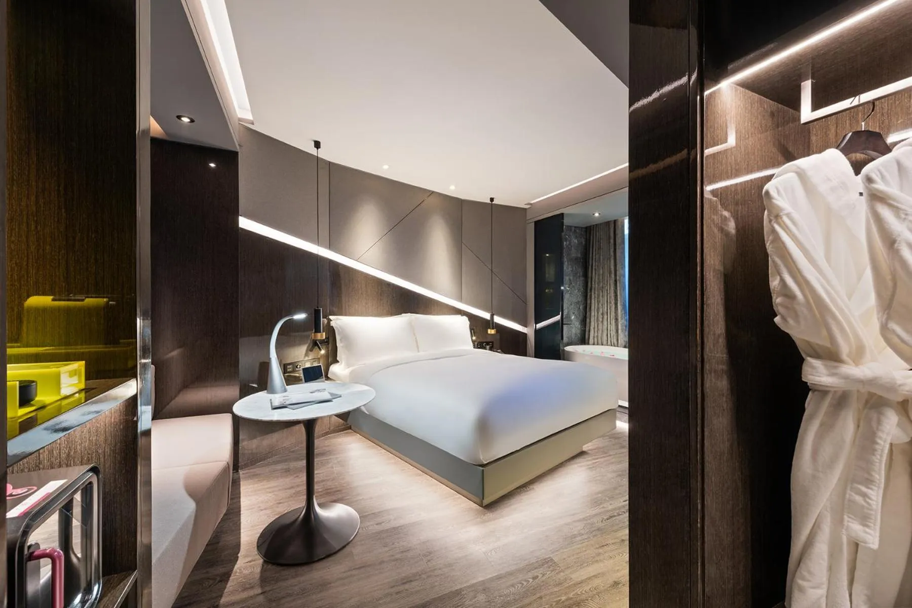 Bed in Novotel Yangzhou City Center