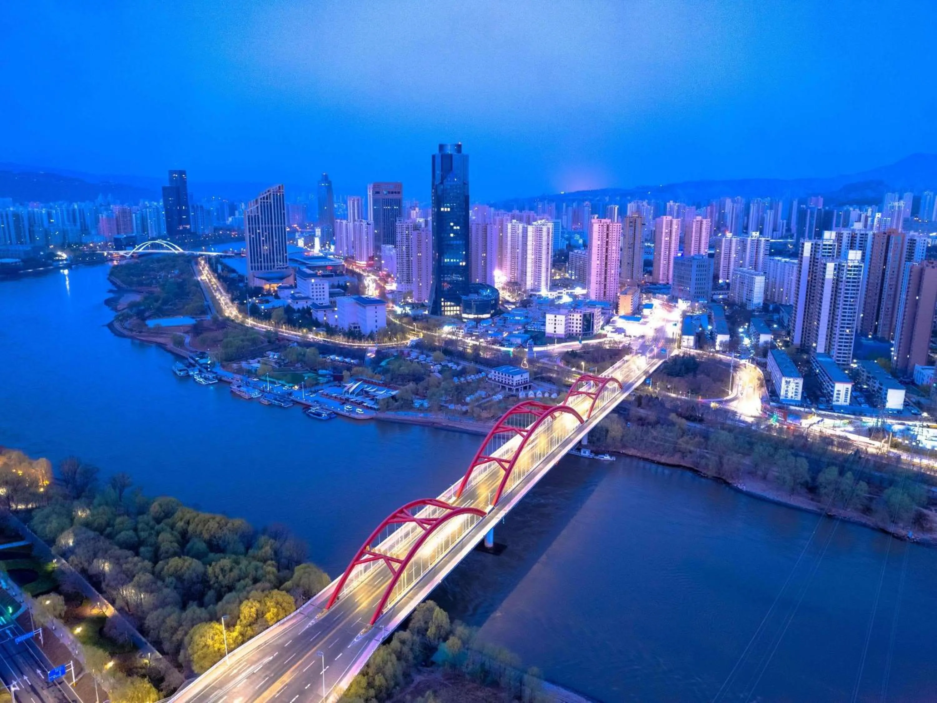 Property building in Mercure Lanzhou Downtown