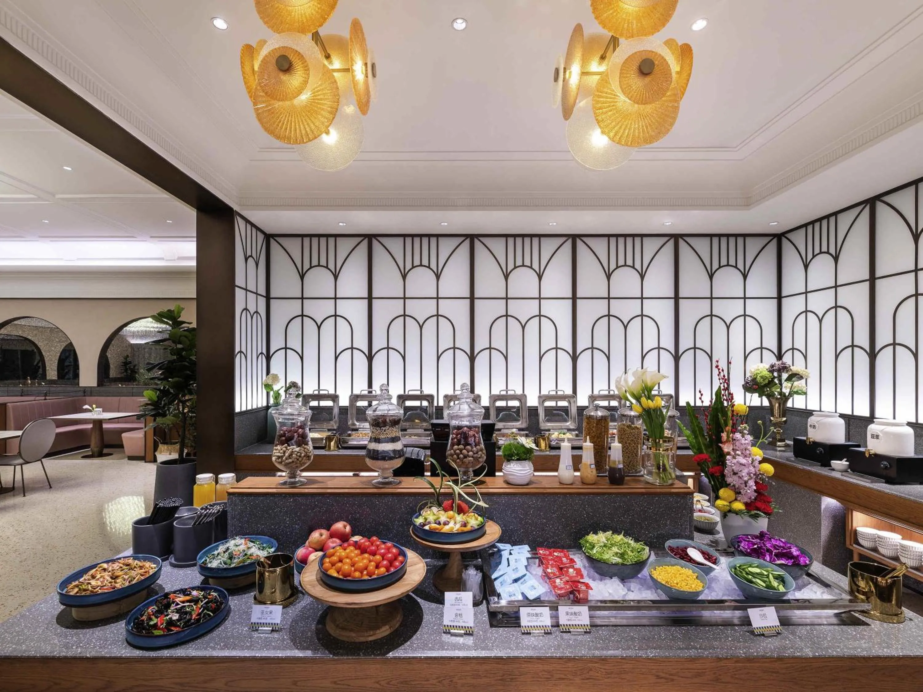 Restaurant/places to eat in Mercure Lanzhou Downtown