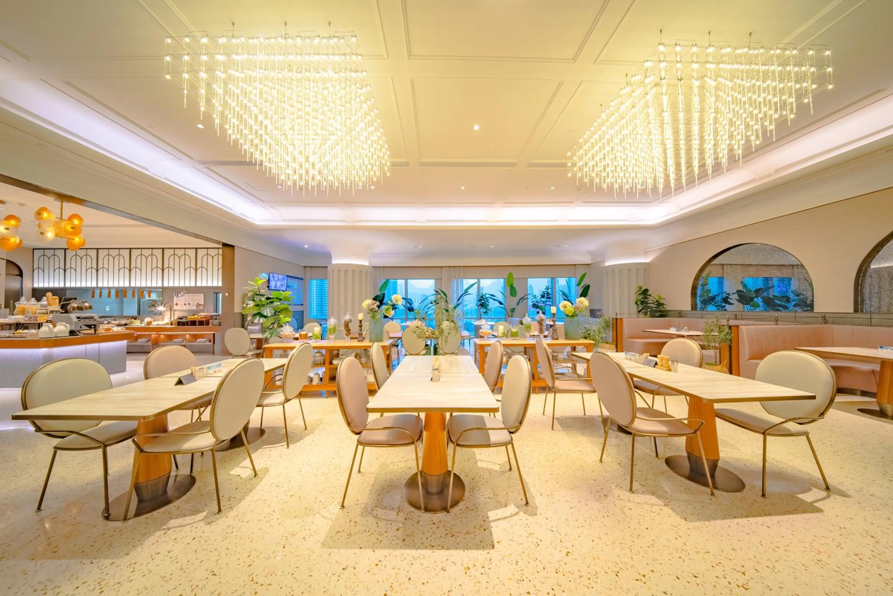 Restaurant/places to eat in Mercure Lanzhou Downtown