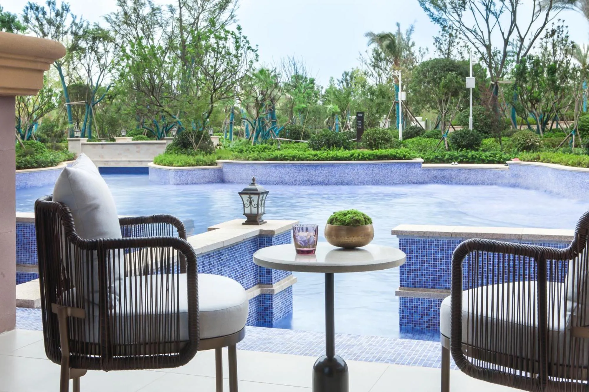 Pool view in Pullman Yueyang