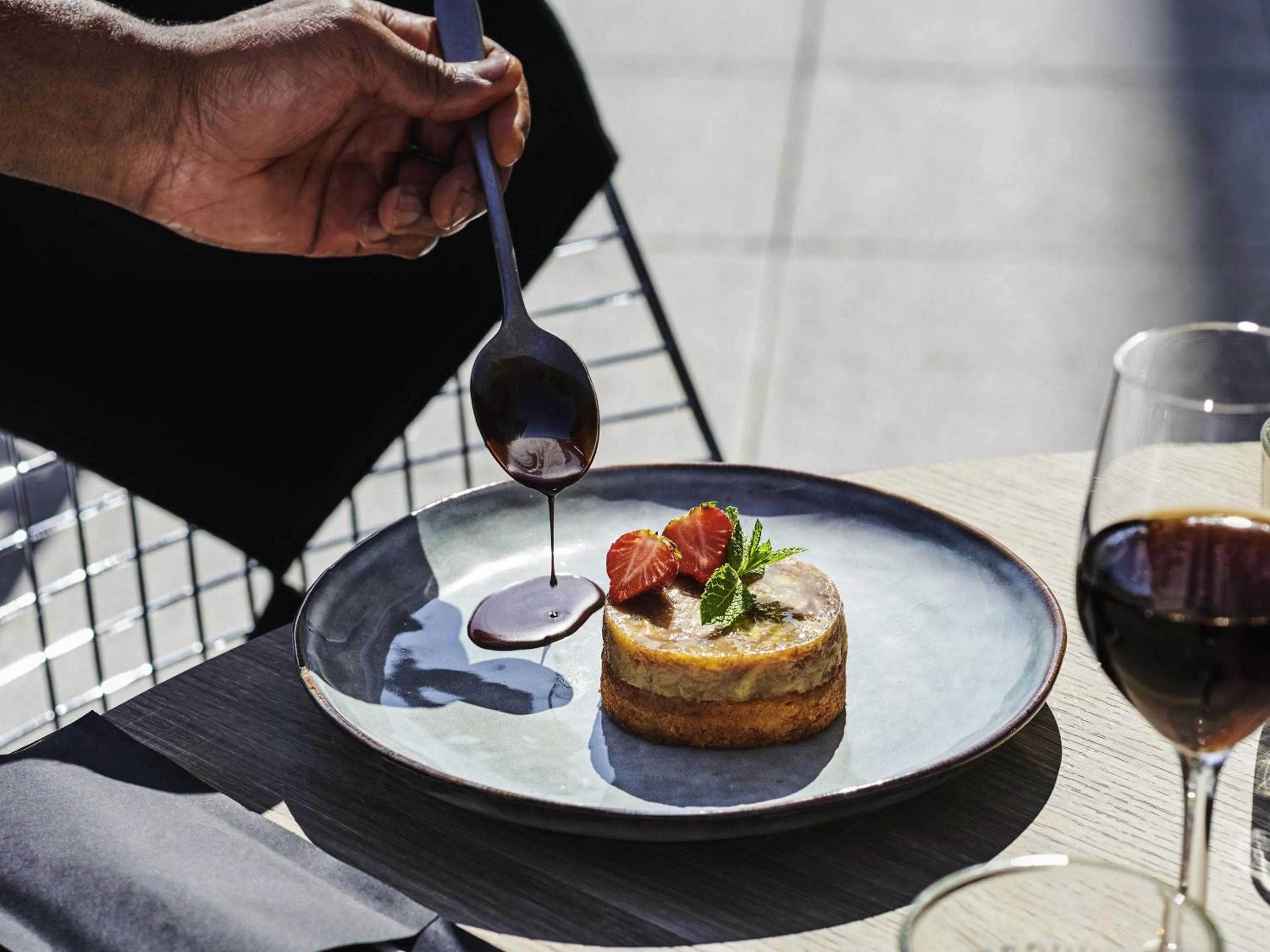 Restaurant/places to eat in Ibis Montlhery Paris Sud