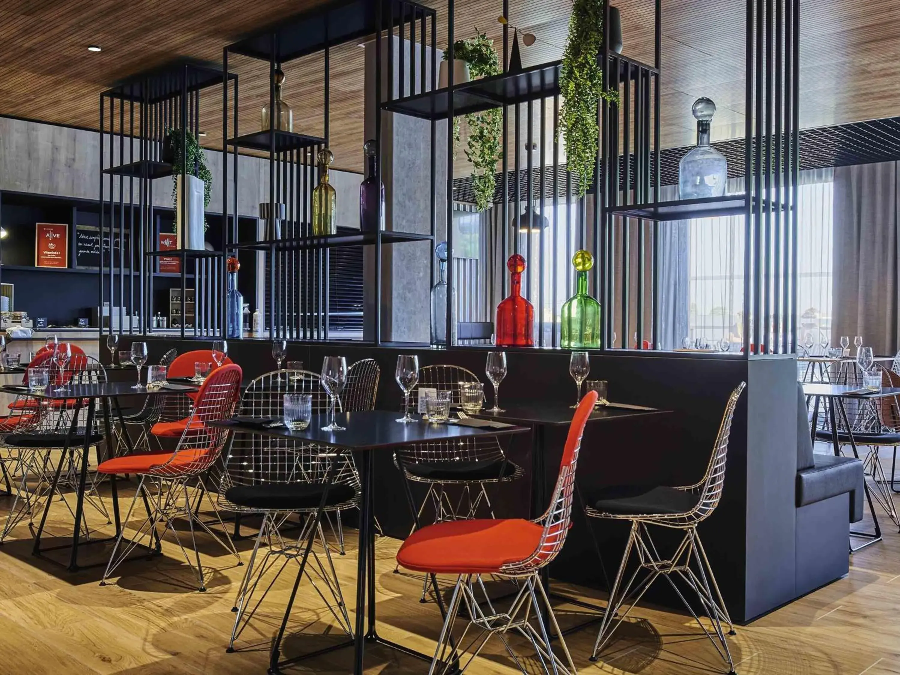 Restaurant/places to eat in Ibis Montlhery Paris Sud Restaurant/places to eat in Ibis Montlhery Paris Sud